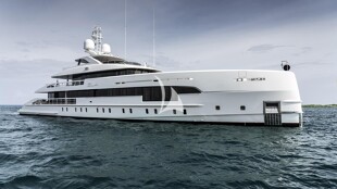 https://media.fraseryachts.com/Yachts/Y232192/images/yachtfolio/ela-profile_327584-f4lwPBWv.jpg?vh=6e67f7&w=310