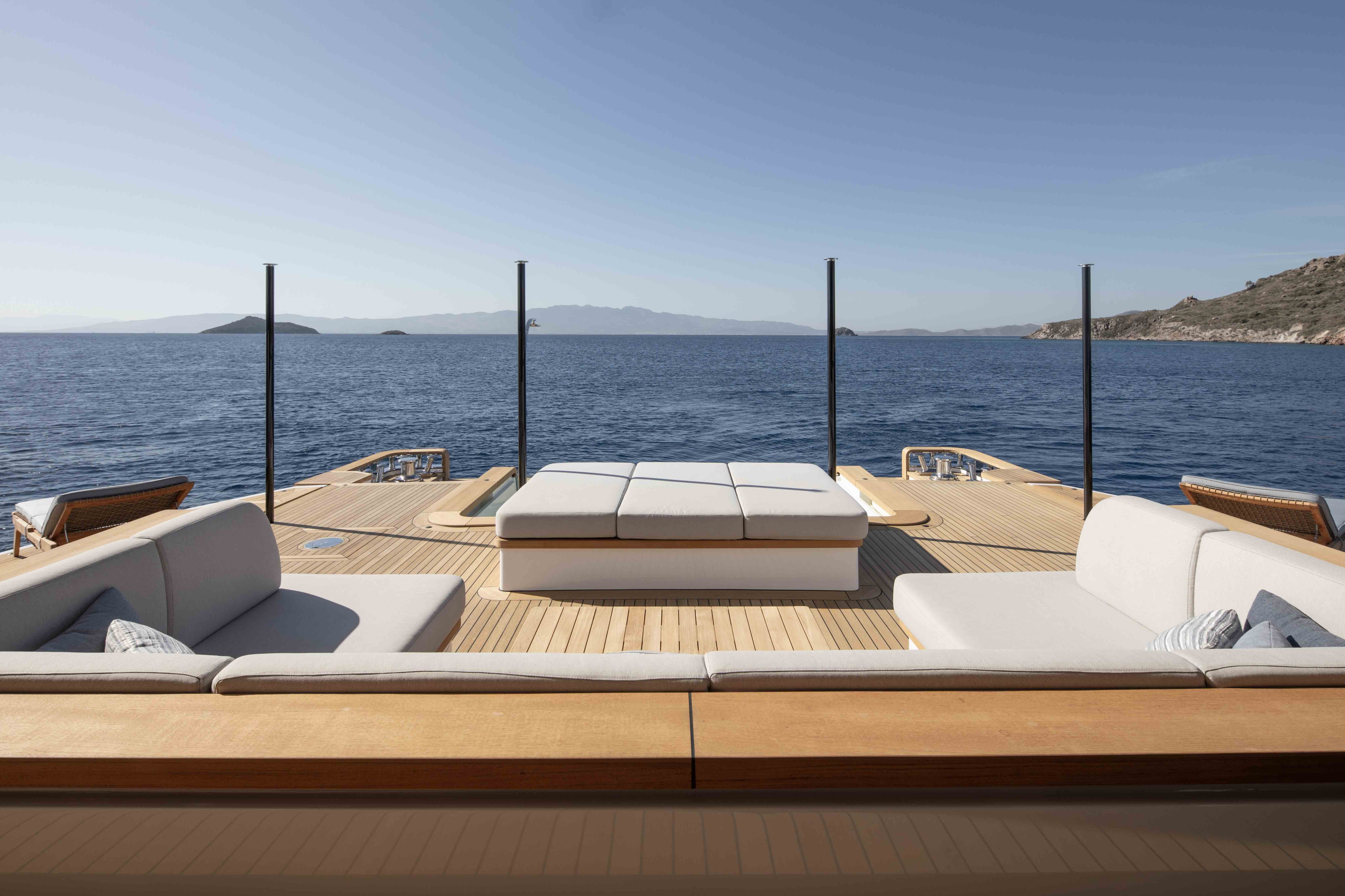 Aboard LEXSEA a 133ft (40.8m) luxury motor yacht for Charter available with Fraser Yachts, built by BENETTI in 2022