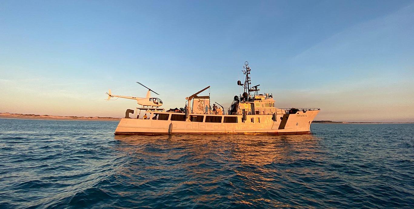 Aboard INFAMIS a 120ft (36.6m) luxury motor yacht , built by CUSTOM BUILT in 1998