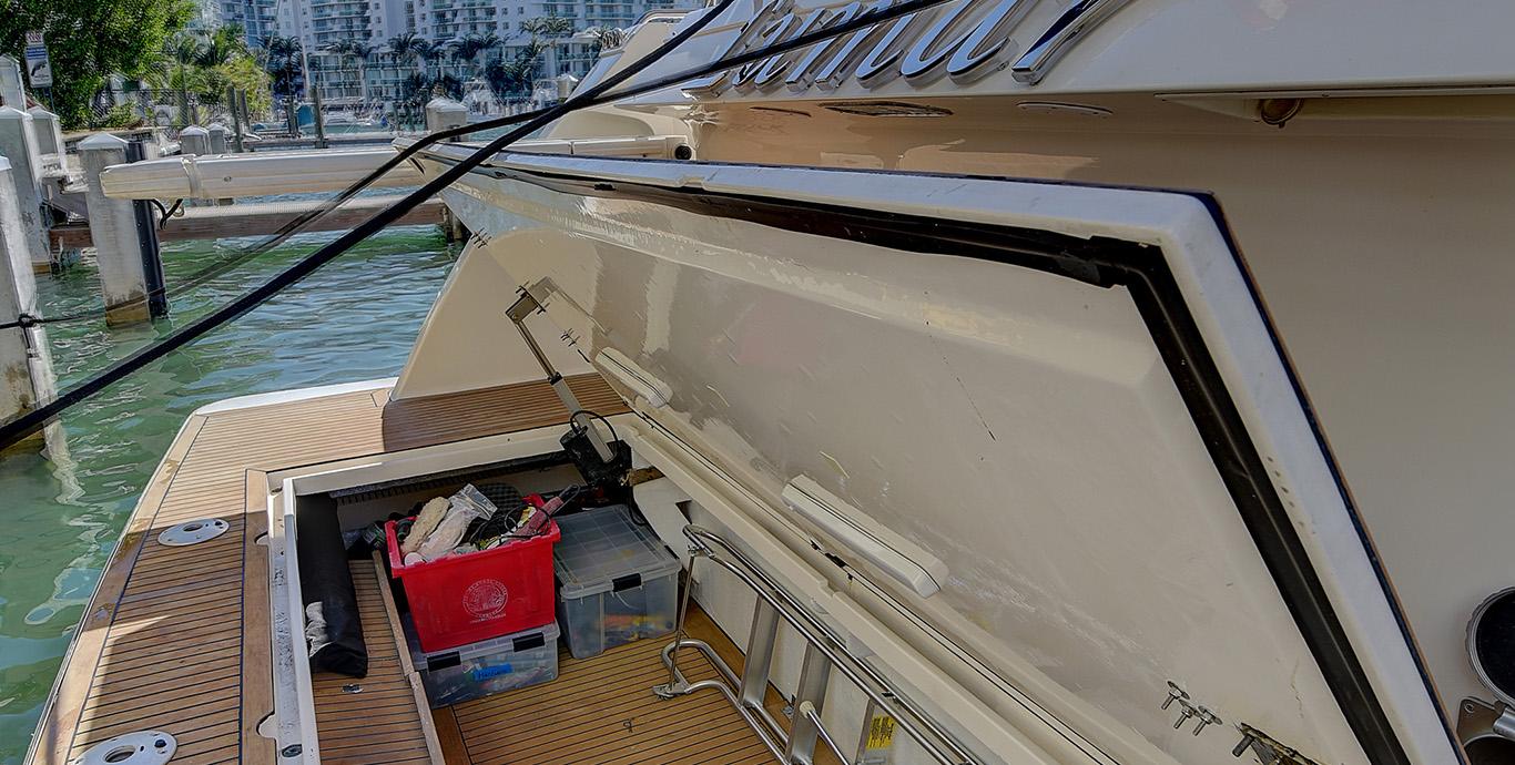 Aboard LUMAR a 68ft (20.73m) luxury motor yacht , built by FERRETTI YACHTS in 2005