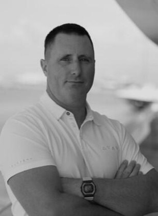 https://media.fraseryachts.com/Yachts/Y232448/images/yachtfolio/crew/406096-5Z18laZQ.jpg?vh=c7fae2&w=310