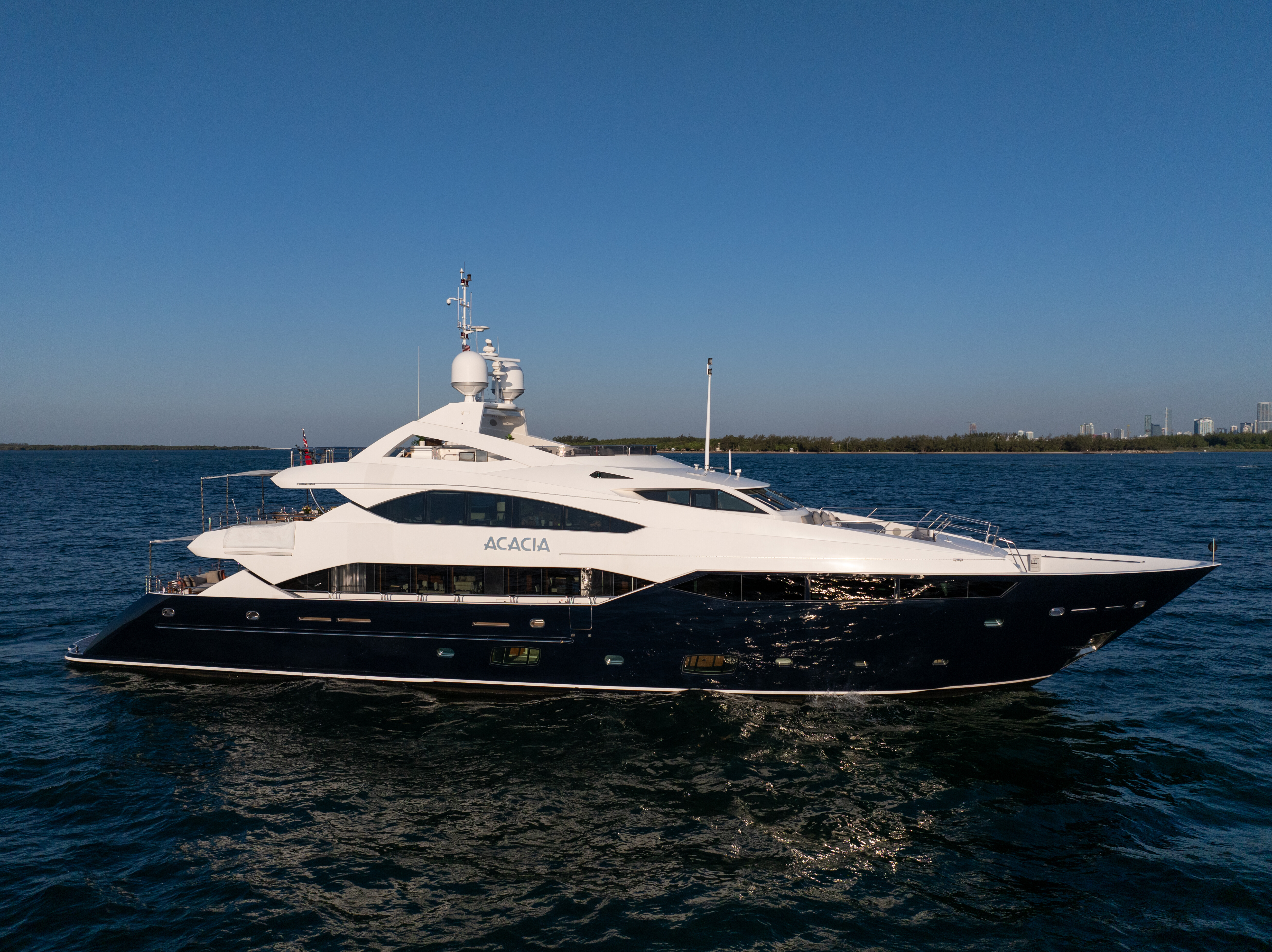 Aboard ACACIA a 131ft (40.03m) luxury motor yacht for Sale & Charter available with Fraser Yachts, built by SUNSEEKER in 2011