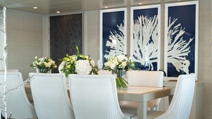 https://media.fraseryachts.com/Yachts/Y2326_MC_MC/images/yachtfolio/54-30-dining-table-2_178913-EUiuATZy.jpg?vh=3269b2&w=310