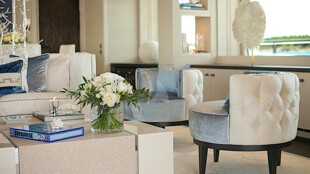 https://media.fraseryachts.com/Yachts/Y2326_MC_MC/images/yachtfolio/54-30-main-salon-1_178917-3YimmAr6.jpg?vh=66683b&w=310