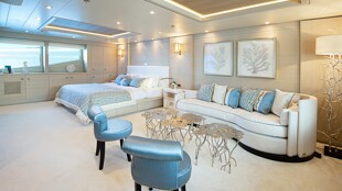 https://media.fraseryachts.com/Yachts/Y2326_MC_MC/images/yachtfolio/54-30-master-cabin-2_178911-lAganLLp.jpg?vh=de0fc0&w=310