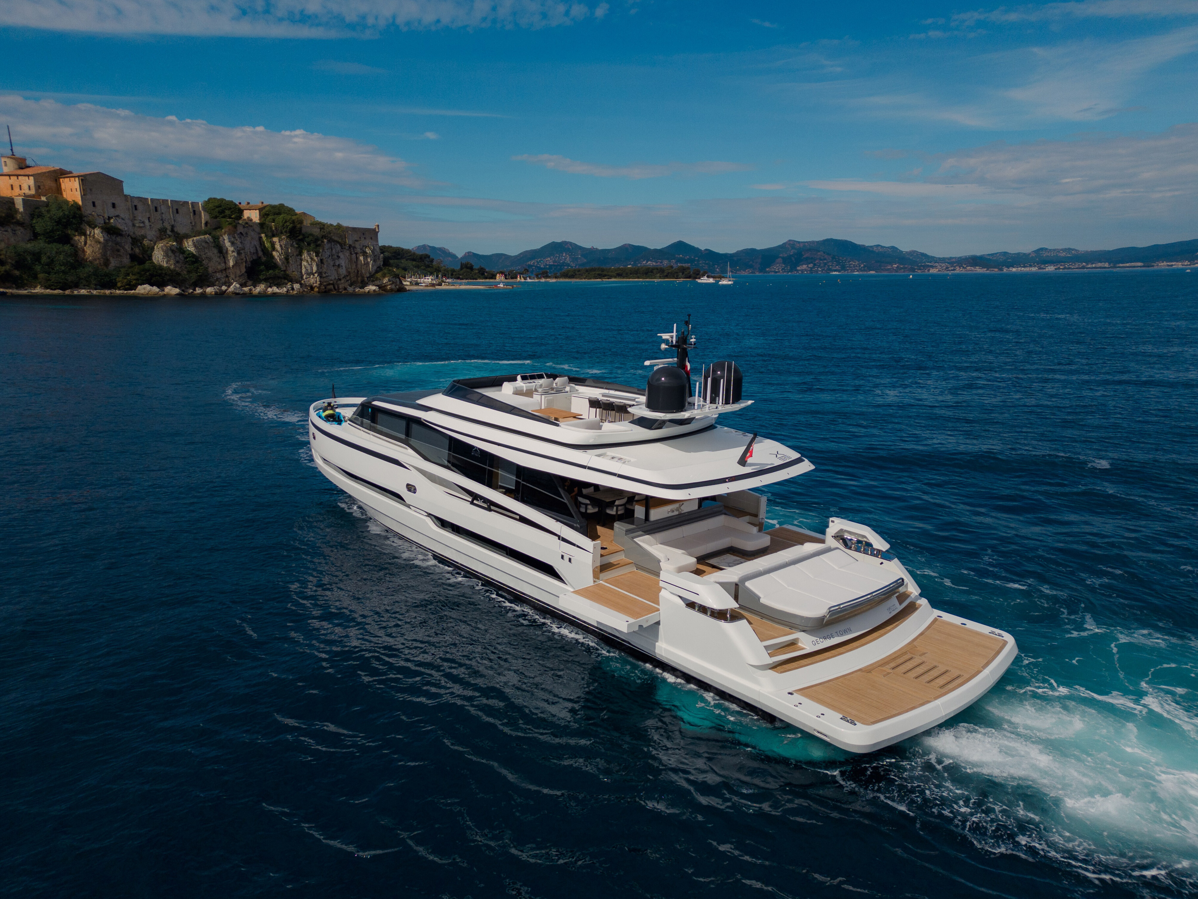 Aboard MINI K2 a 99ft (30.17m) luxury motor yacht for Charter available with Fraser Yachts, built by EXTRA YACHTS in 2022