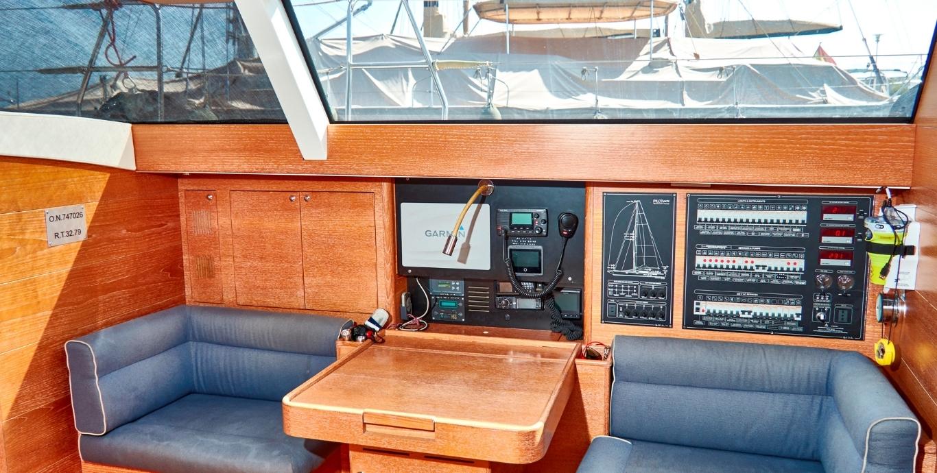 Aboard SPIRIT OF ALTAIR a 65ft (19.81m) luxury sailing yacht , built by TRIPP DESIGN in 2010