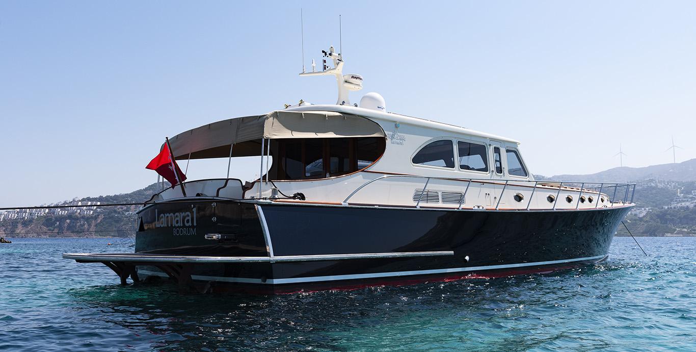 Aboard LAMARA 1 a 68ft (20.78m) luxury motor yacht , built by VICEM YACHTS in 2009