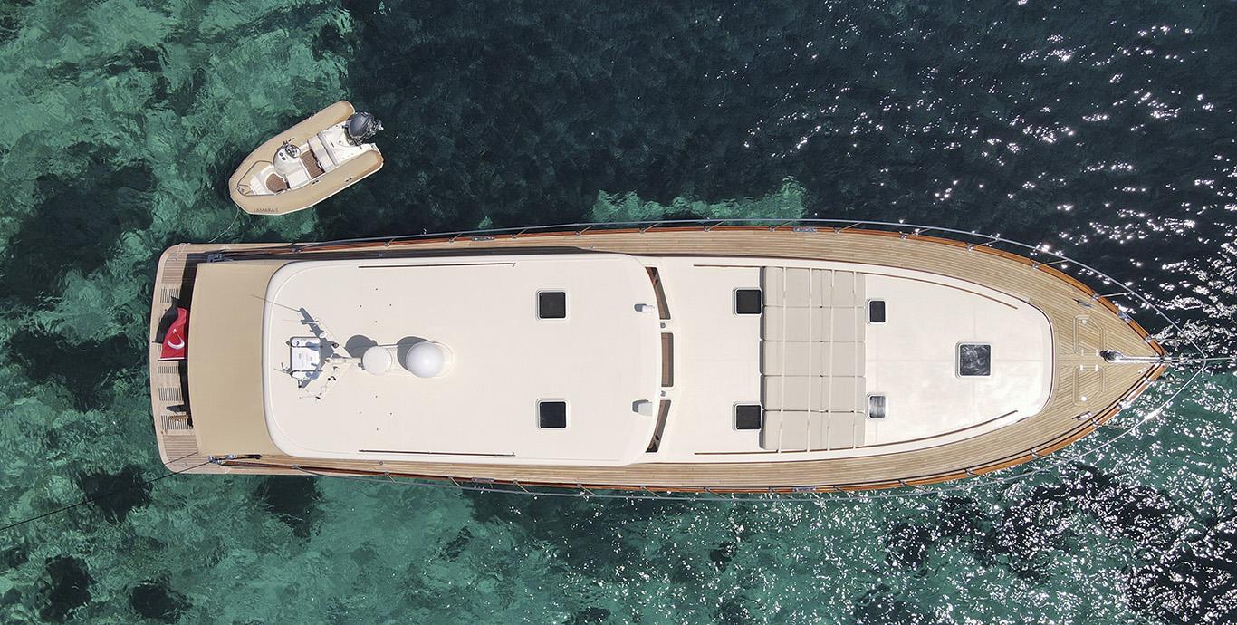 Aboard LAMARA 1 a 68ft (20.78m) luxury motor yacht , built by VICEM YACHTS in 2009