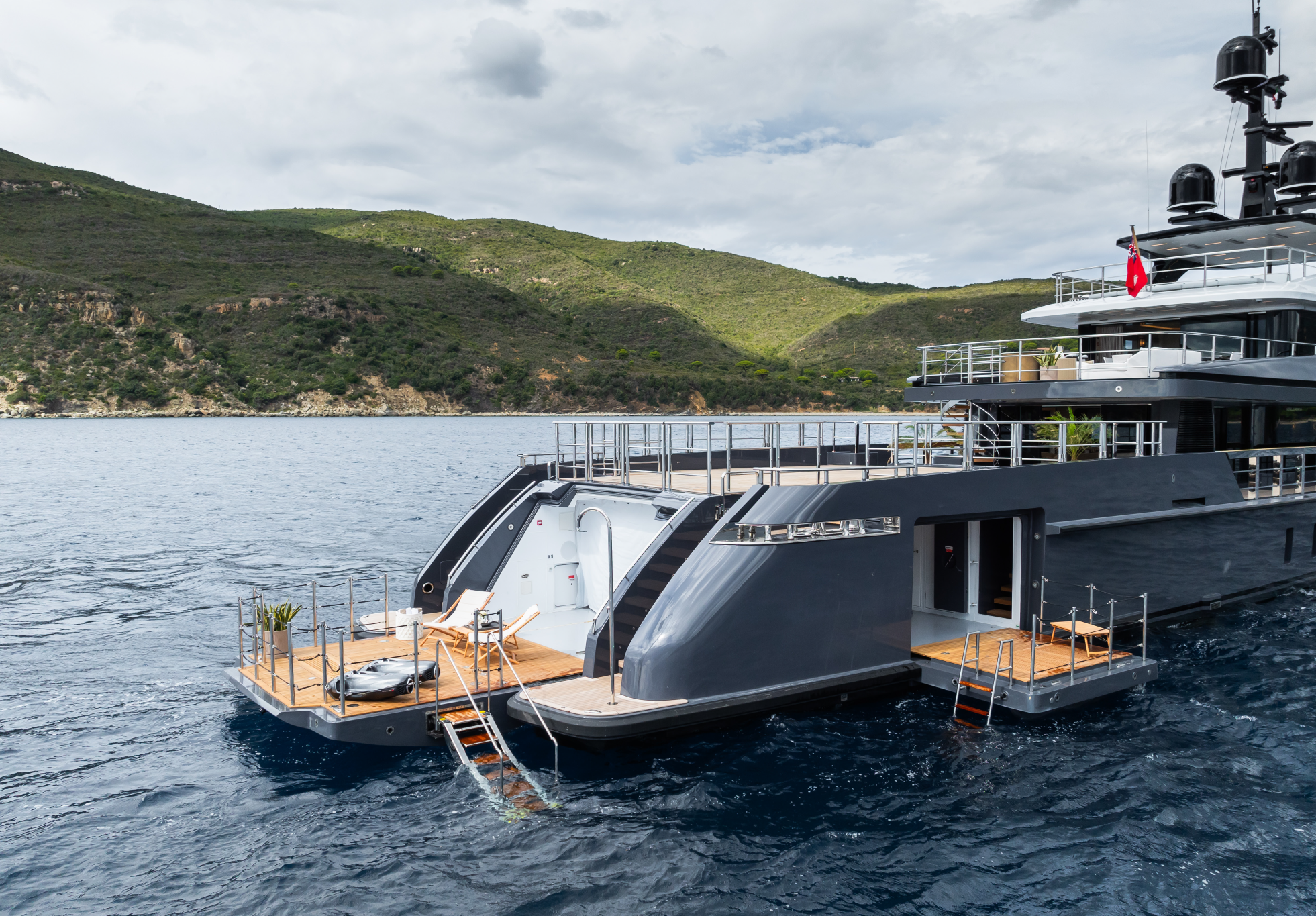 M motor yacht for Sale & Charter by Fraser Yachts, built by SANLORENZO