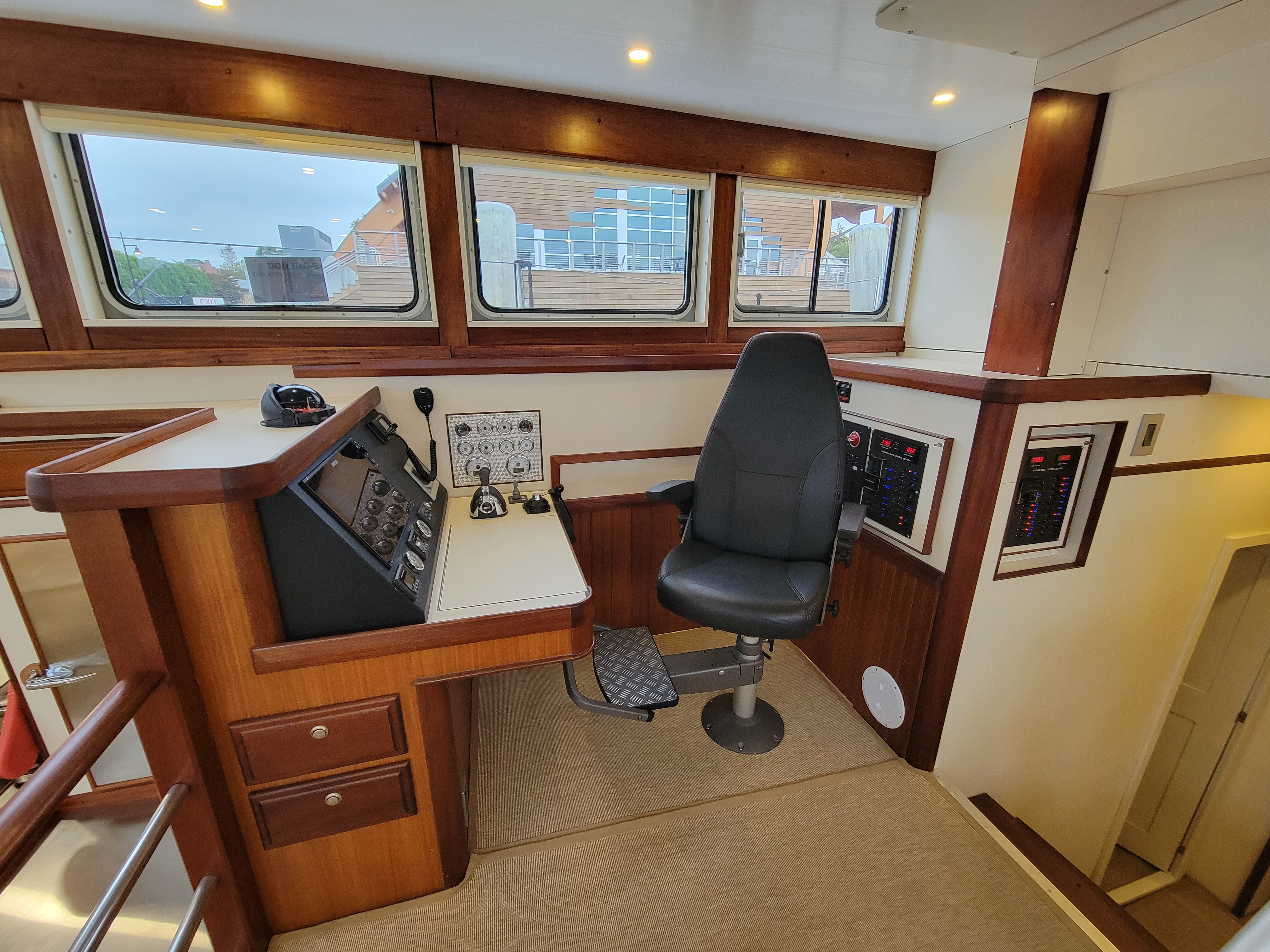 Aboard TARA a 75ft (22.86m) luxury motor yacht , built by OCEAN VOYAGER in 2021