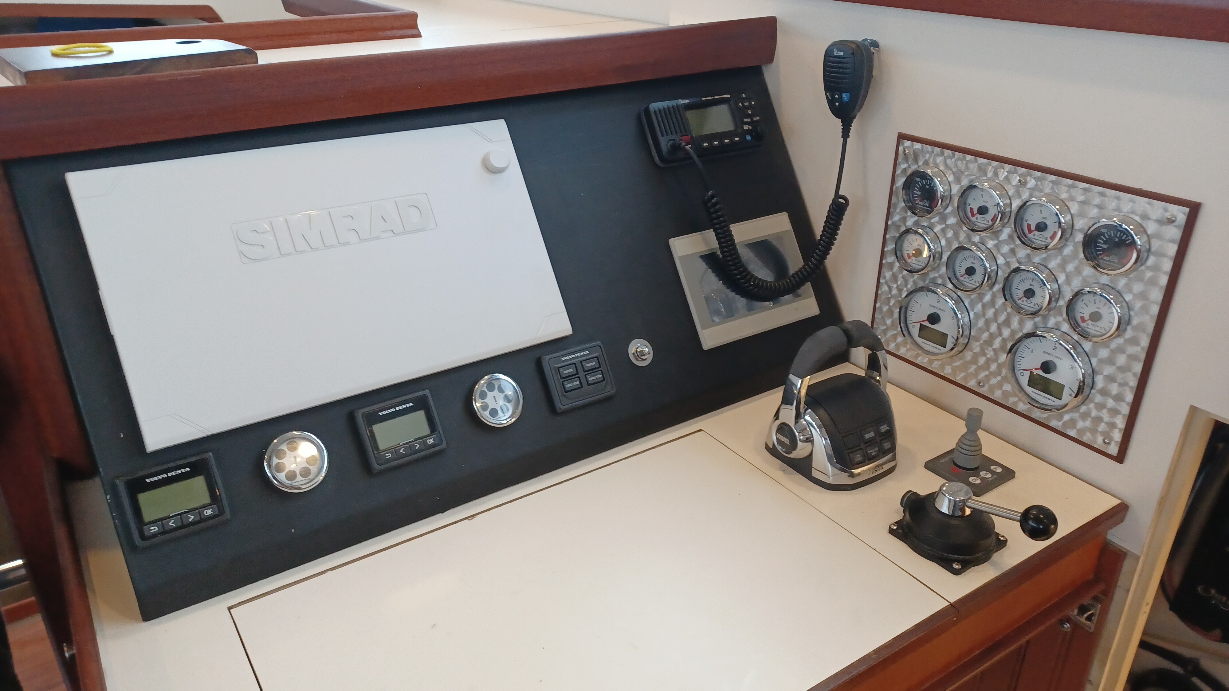 Aboard TARA a 75ft (22.86m) luxury motor yacht , built by OCEAN VOYAGER in 2021