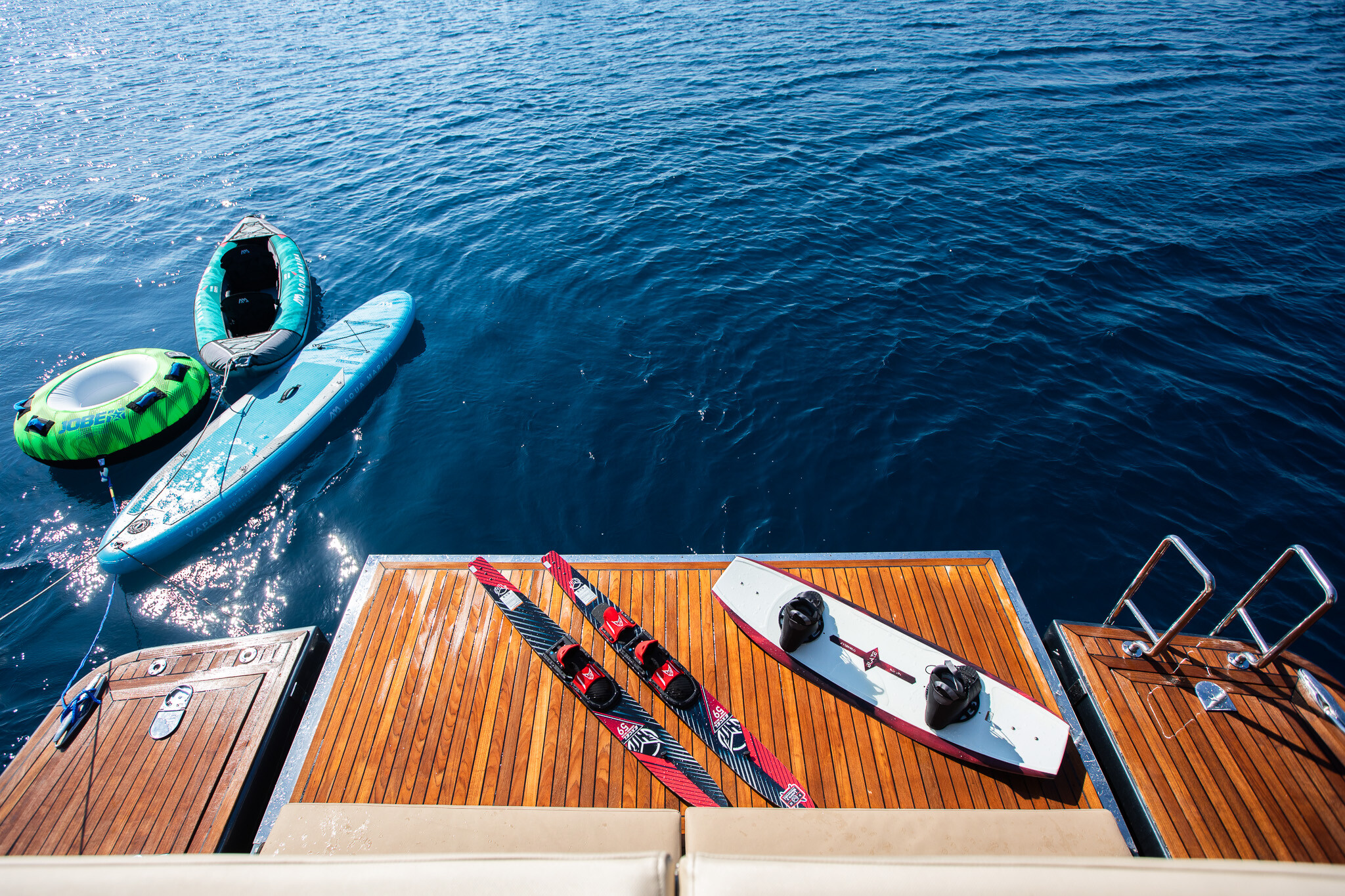 Aboard ANDROMEDA a 78ft (23.9m) luxury motor yacht , built by POSILLIPO CANTIERI NAVALI in 1997