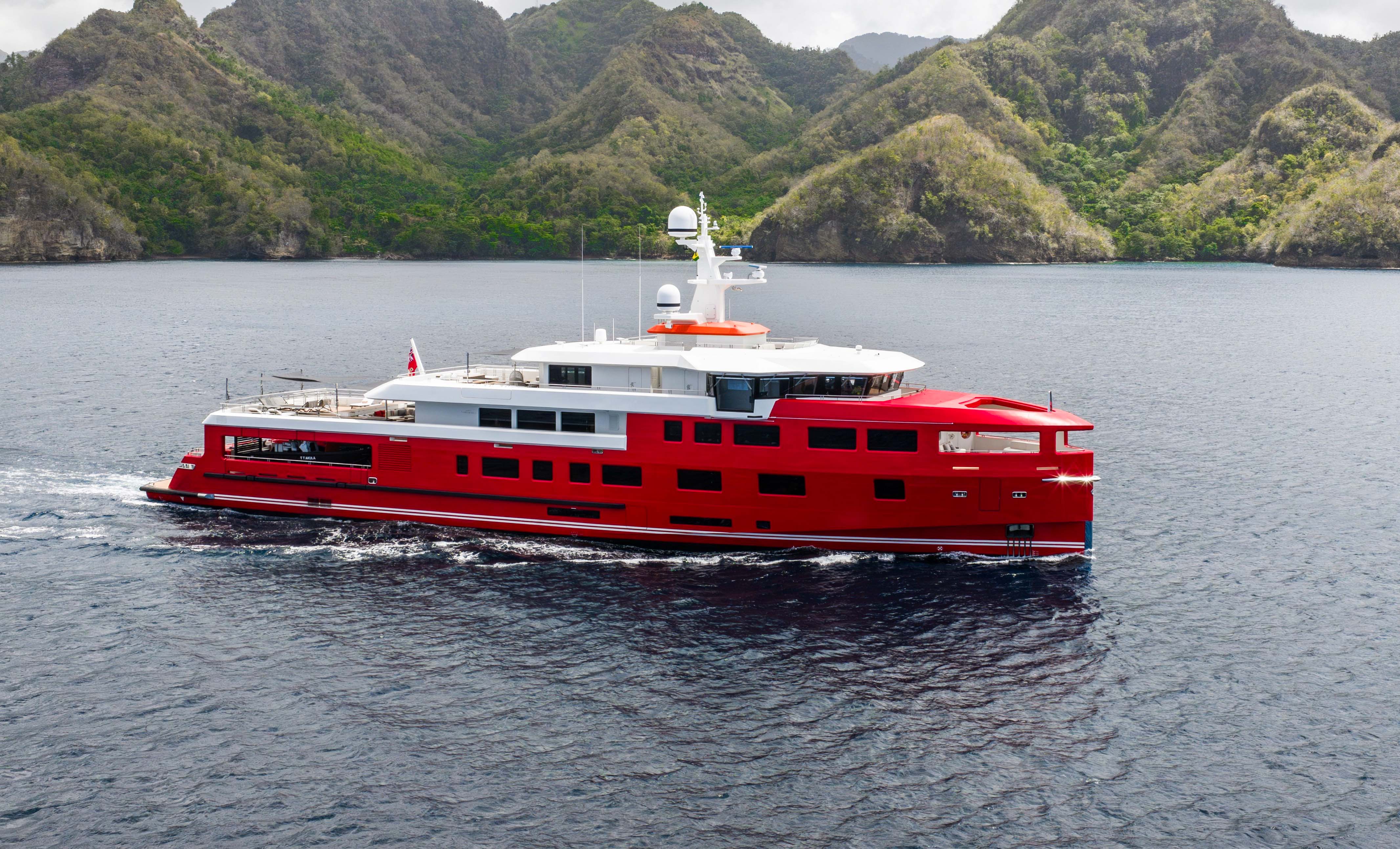 AKULA motor yacht for Sale by Fraser Yachts, built by ROSSINAVI