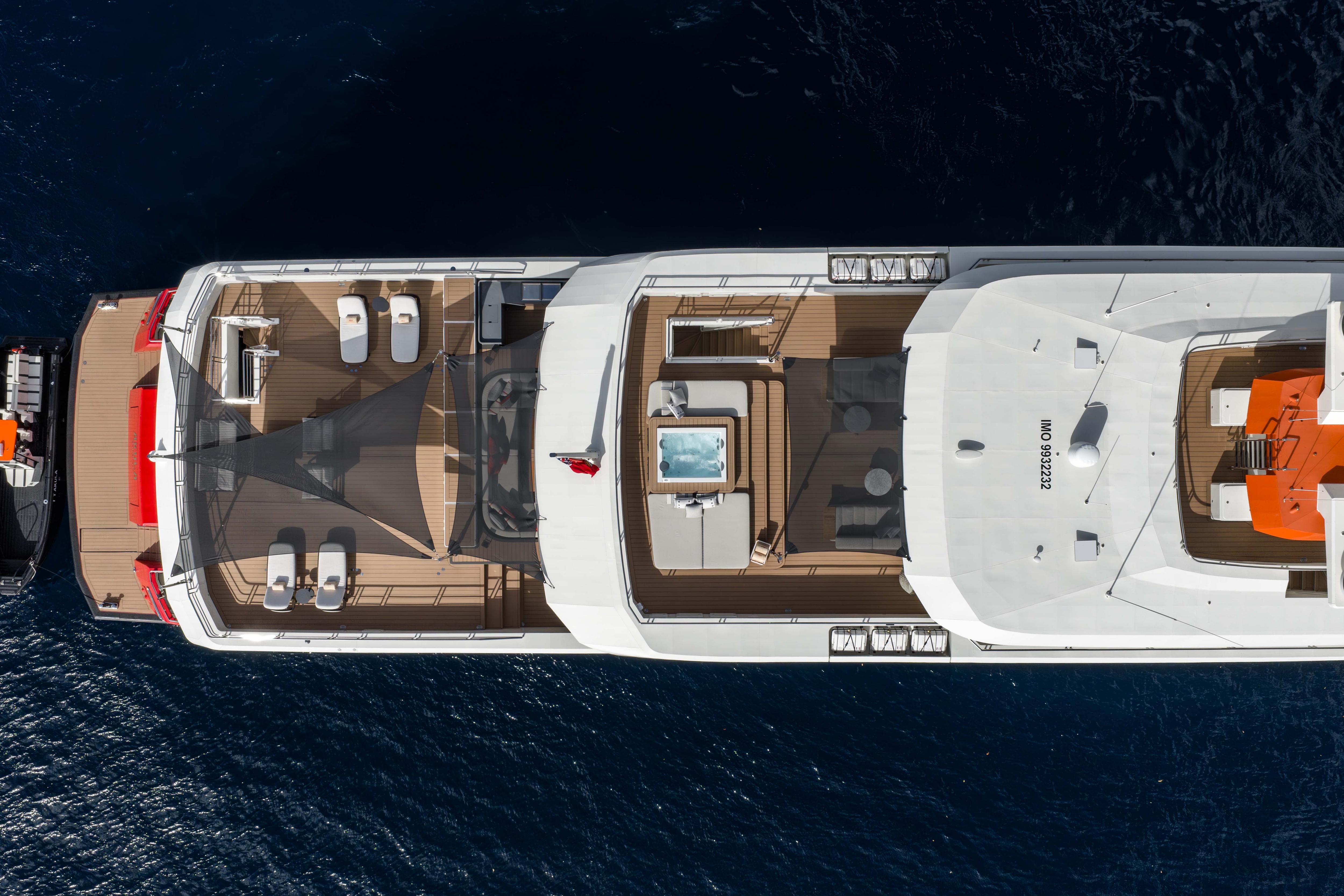 AKULA motor yacht for Sale by Fraser Yachts, built by ROSSINAVI