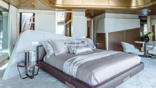 https://media.fraseryachts.com/Yachts/Y233820/images/yachtfolio/this-is-it-b-qj0qearmn0_375895-pmauSB1J.jpg?vh=dbac48&w=310
