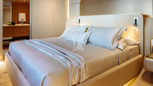 https://media.fraseryachts.com/Yachts/Y233820/images/yachtfolio/this-is-it-nf-jkab5hiki_375897-setN5hpu.jpg?vh=d6c2b6&w=310