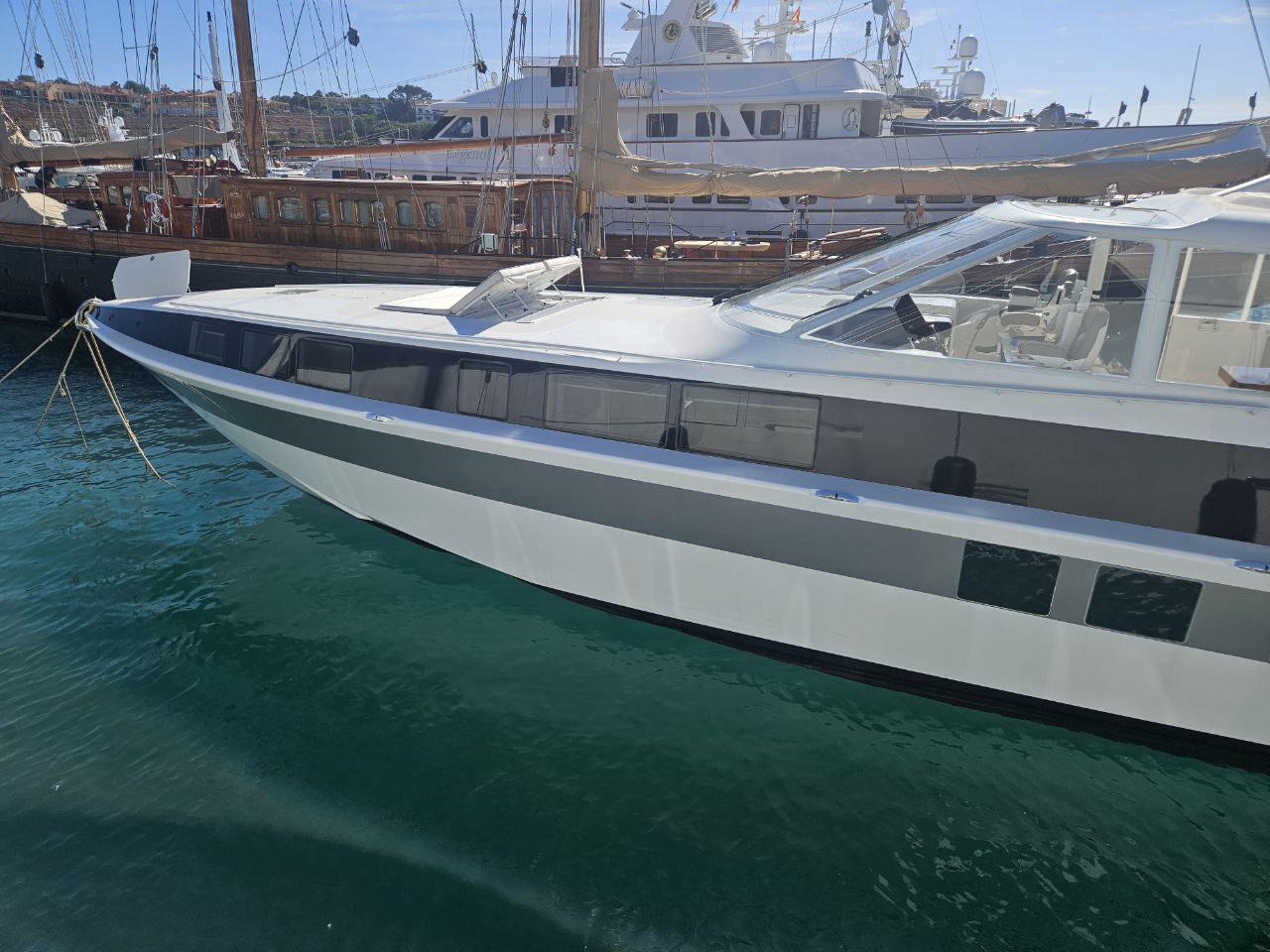 VALYRA sailing yacht for Sale by Fraser Yachts, built by HODGDON YACHTS