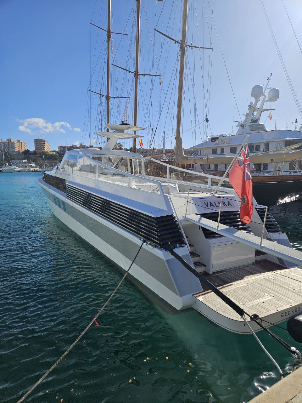 VALYRA sailing yacht for Sale by Fraser Yachts, built by HODGDON YACHTS