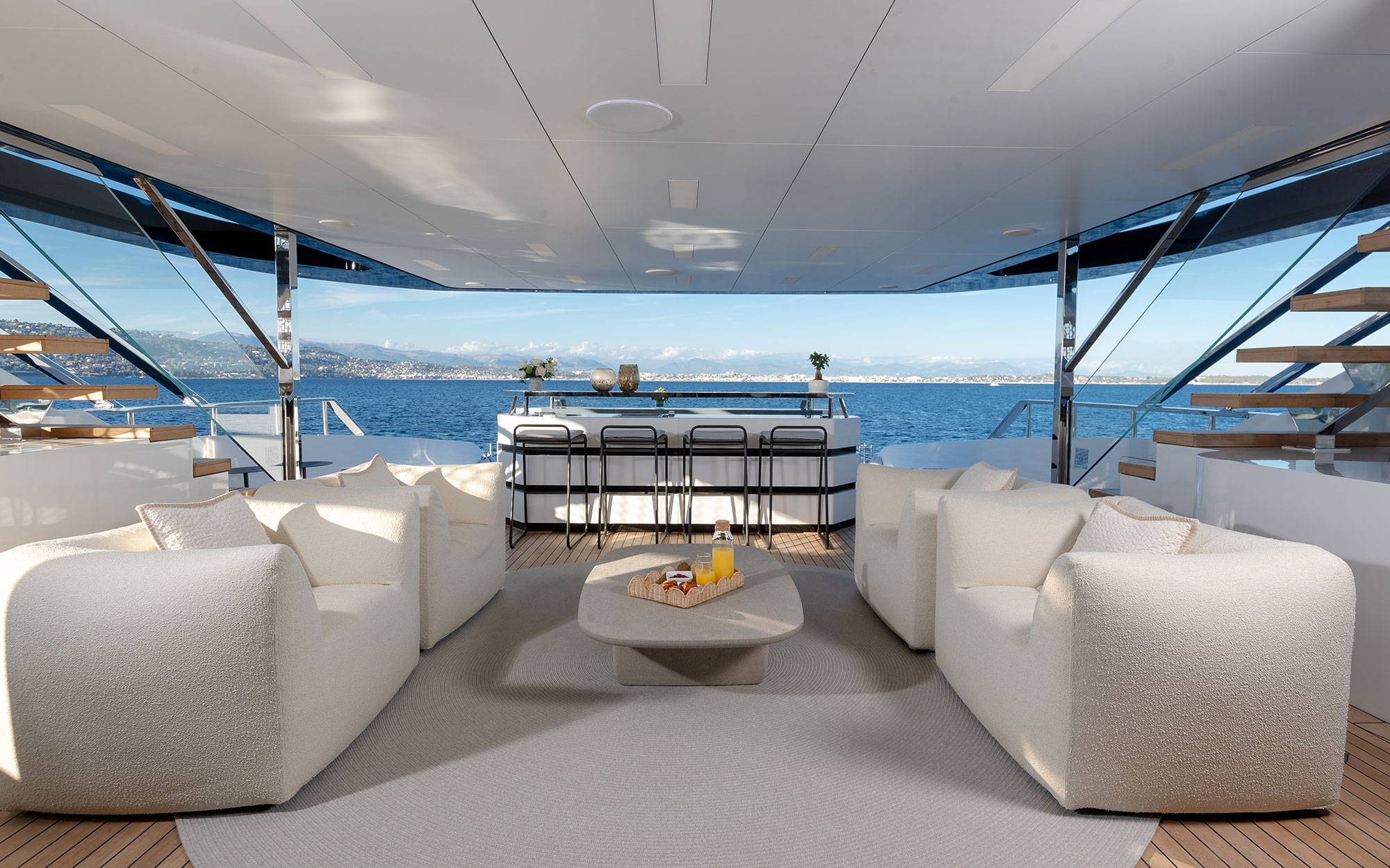 LOEWE motor yacht  by Fraser Yachts, built by TANKOA YACHTS