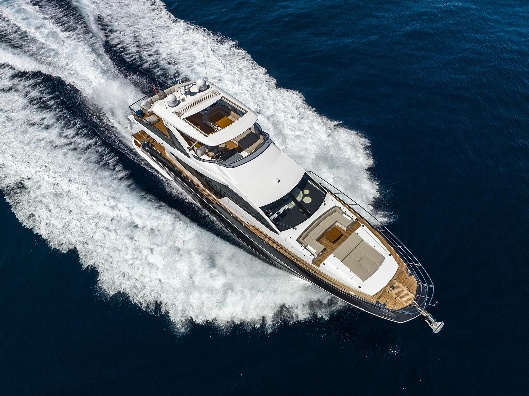 Aboard MIA CA a 87ft (26.6m) luxury motor yacht , built by AZIMUT in 2019