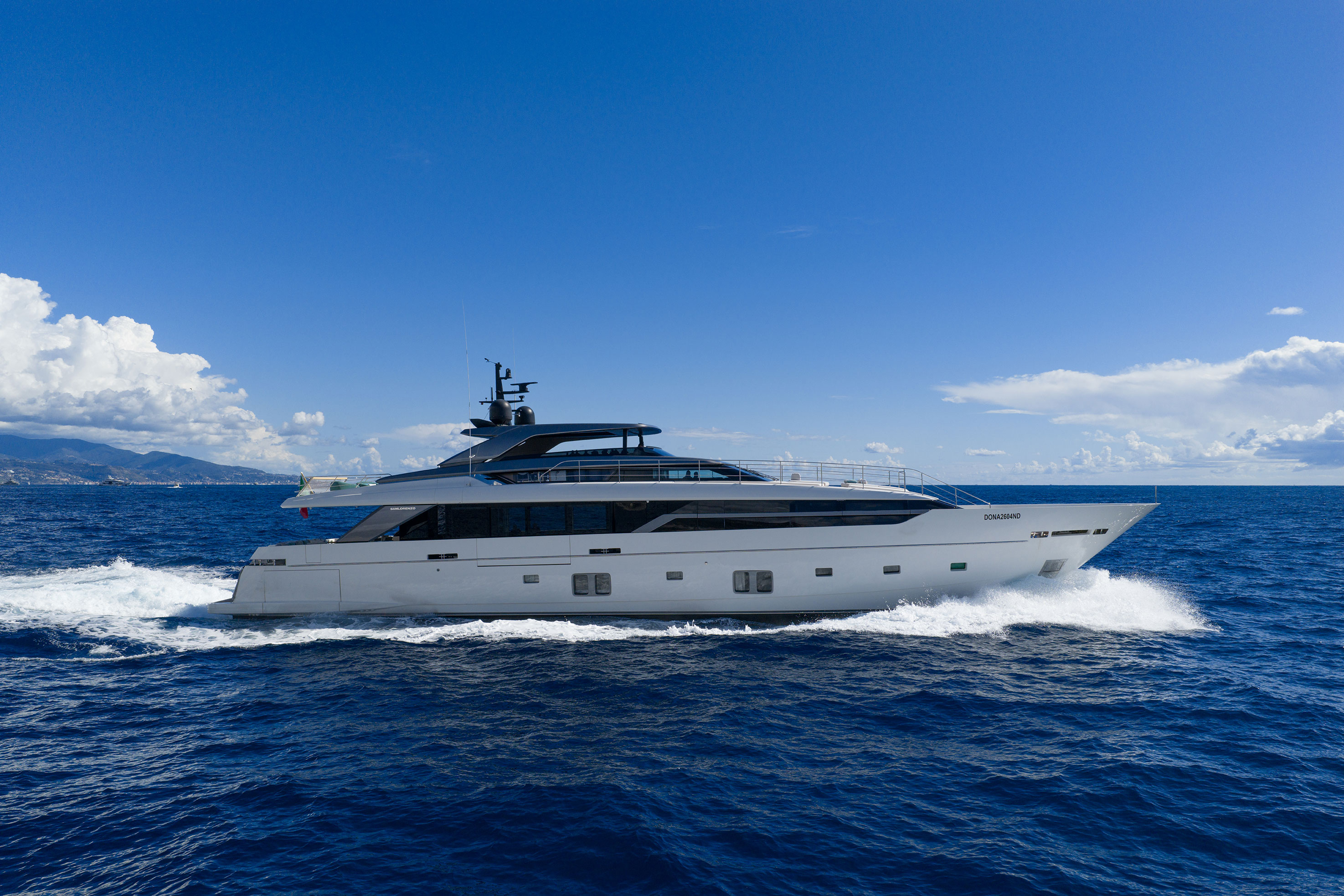 LADY LU' motor yacht by Fraser Yachts, built by SANLORENZO