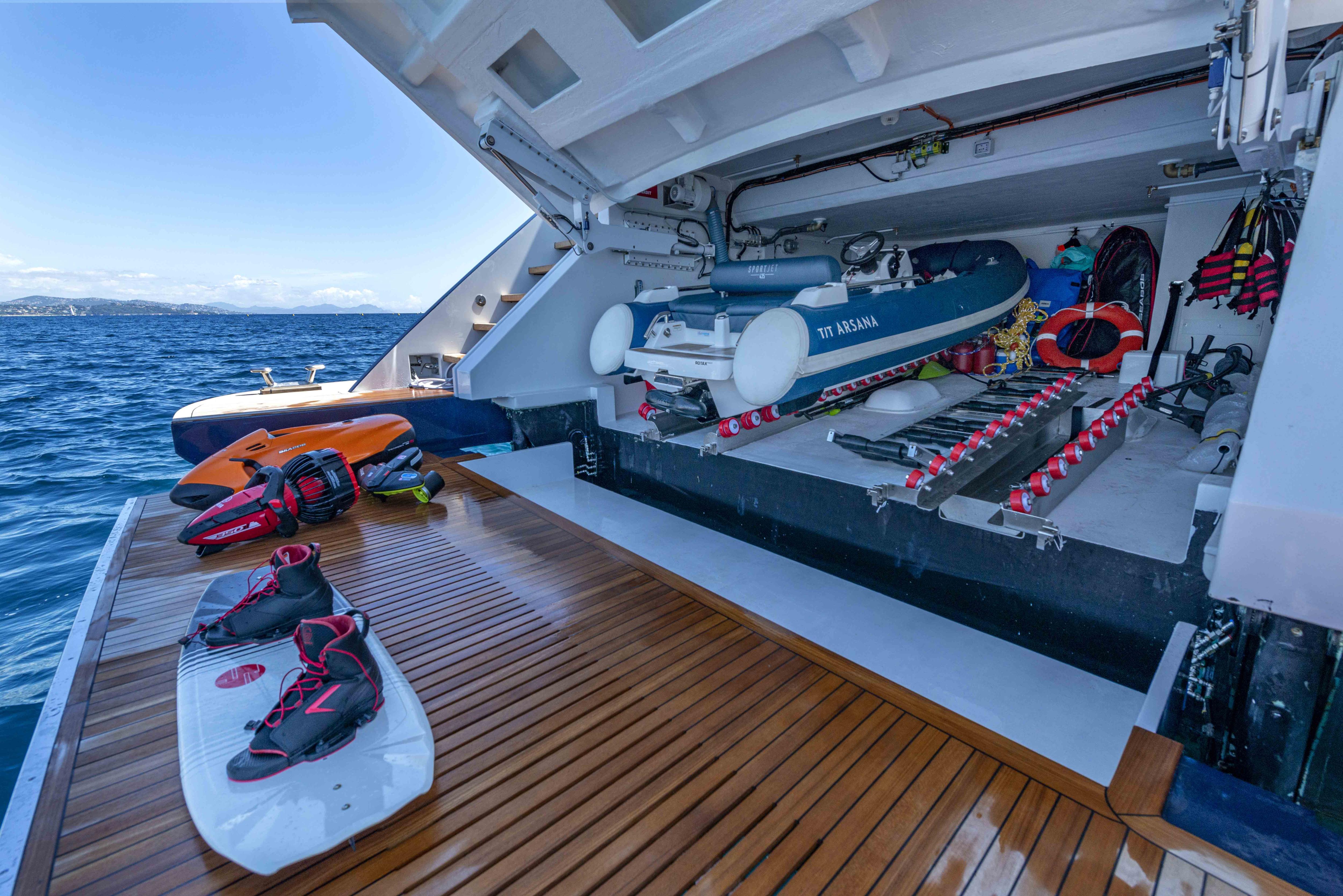 ARSANA motor yacht for Charter by Fraser Yachts, built by PERMARE