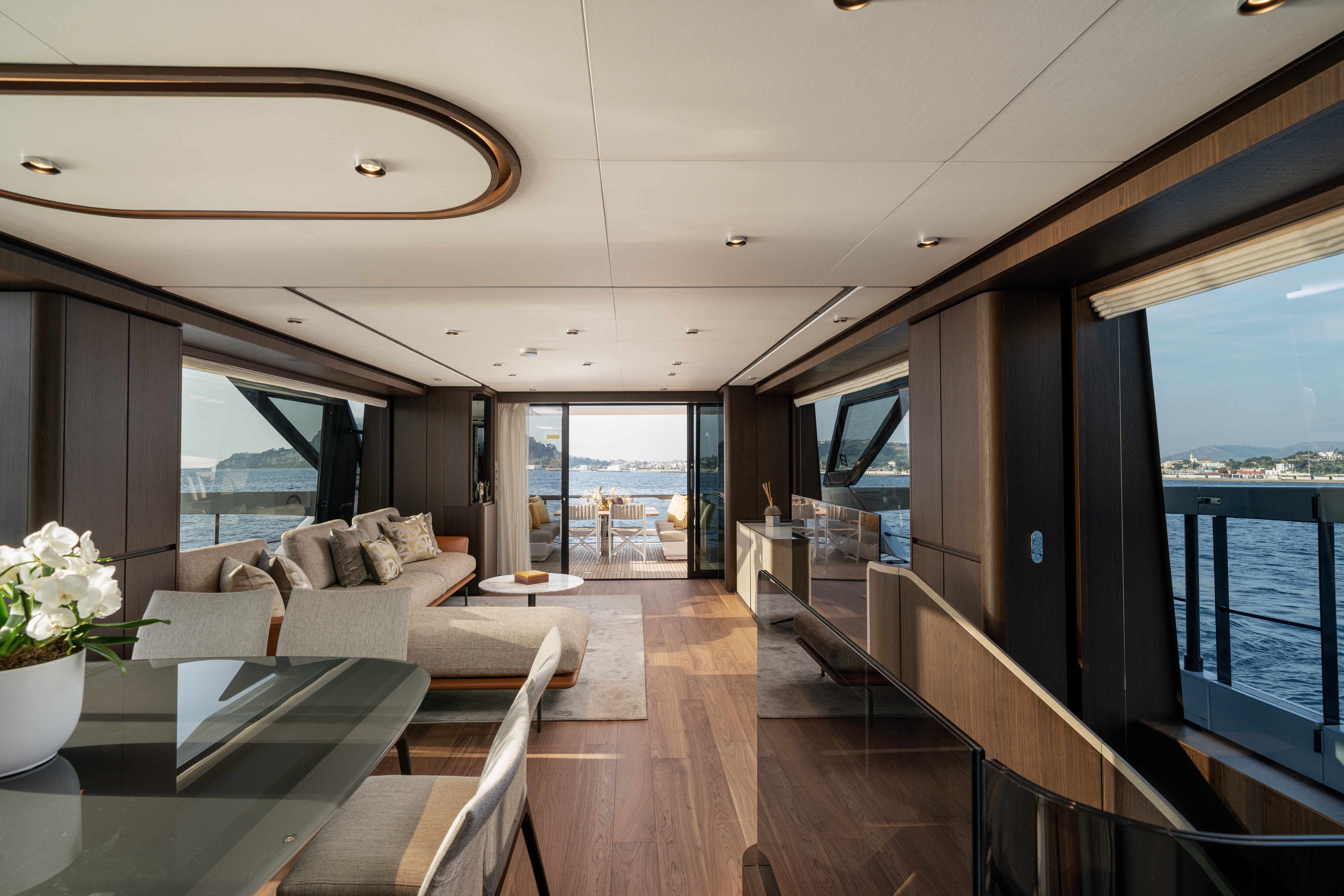 Aboard VITTORIA a 88ft (26.95m) luxury motor yacht , built by FERRETTI YACHTS in 2022