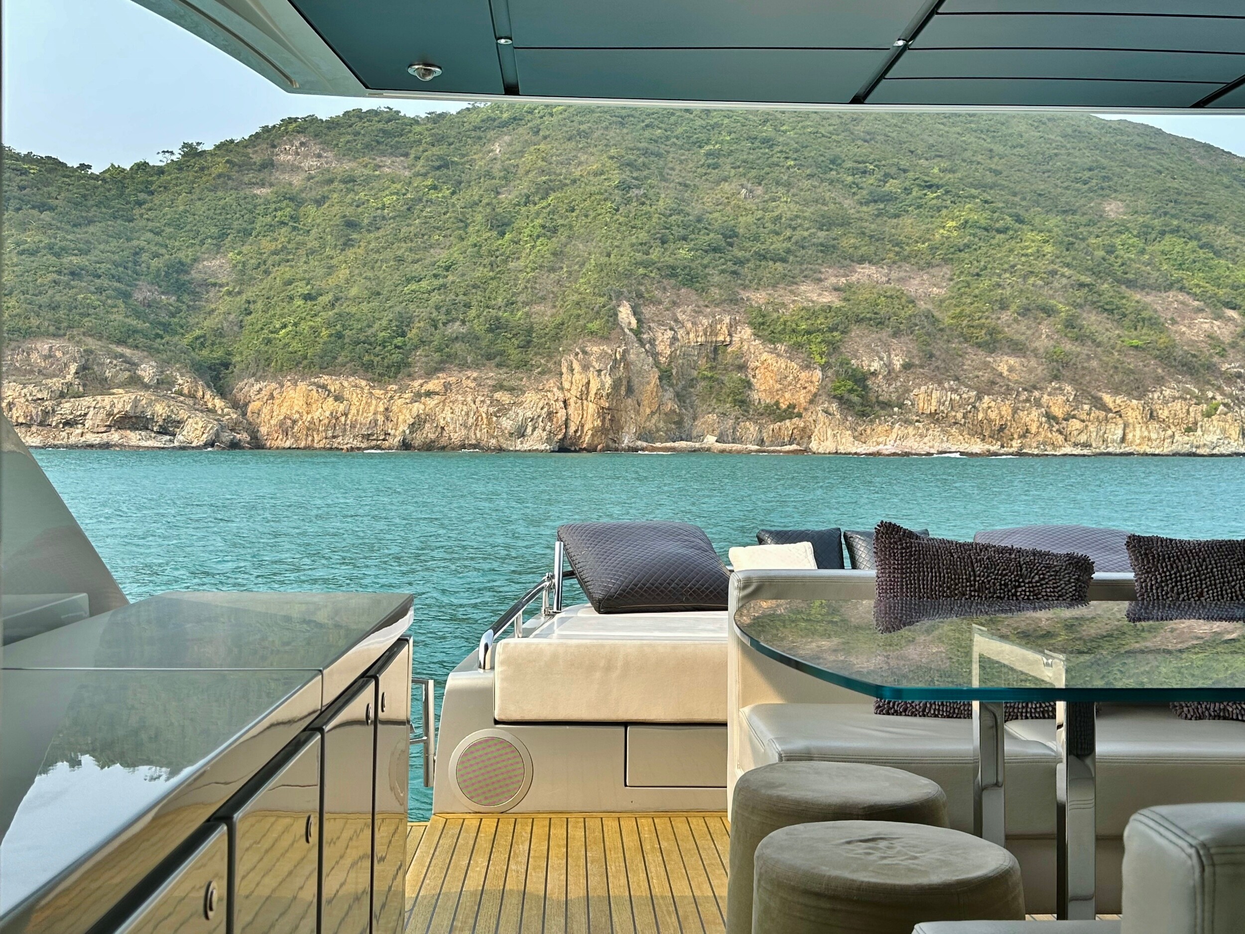 Aboard SUPER VELOCE a 92ft (28.04m) luxury motor yacht , built by PERSHING in 2011