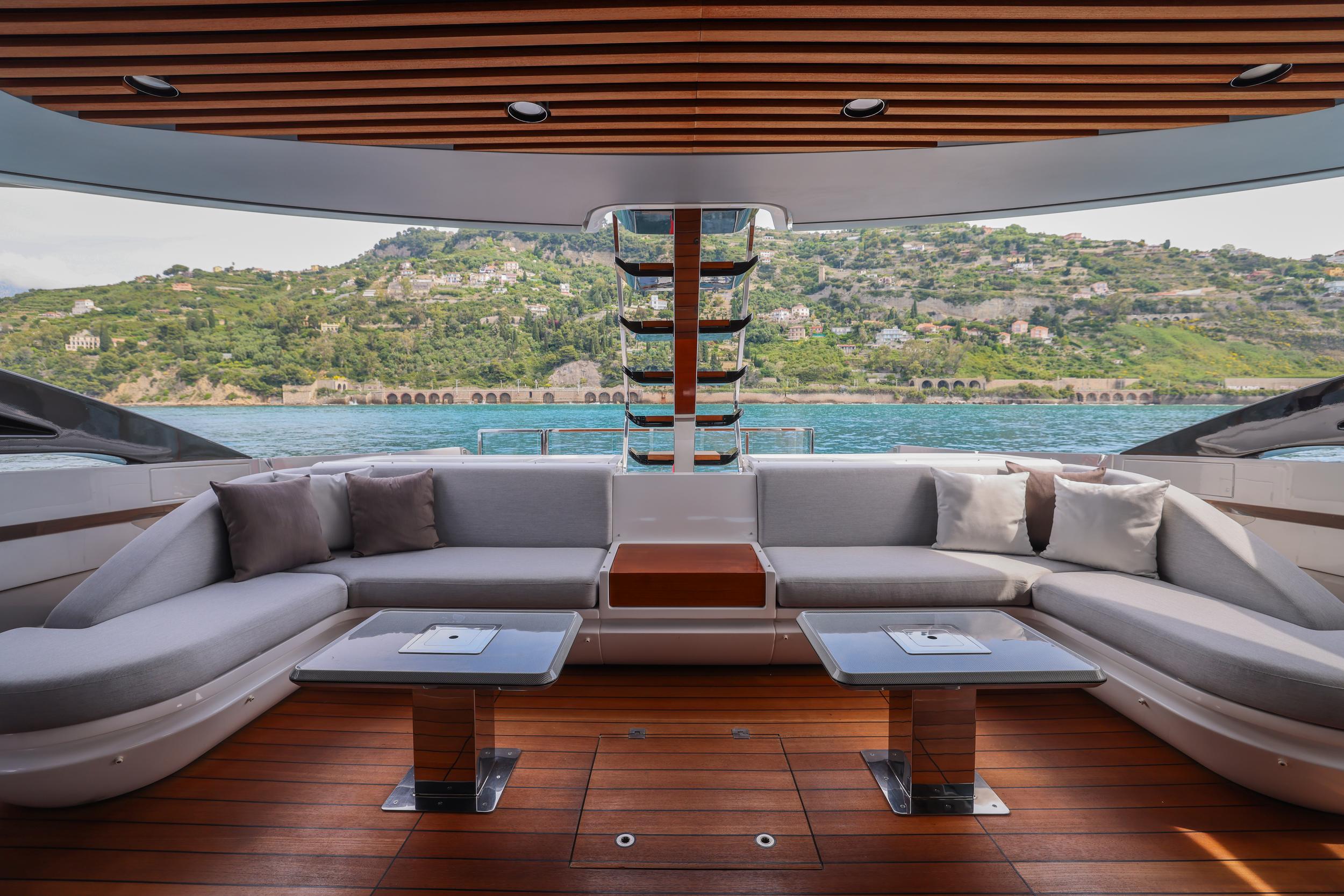 04_YB_Main Deck Exterior-tFhNRb6u.jpg