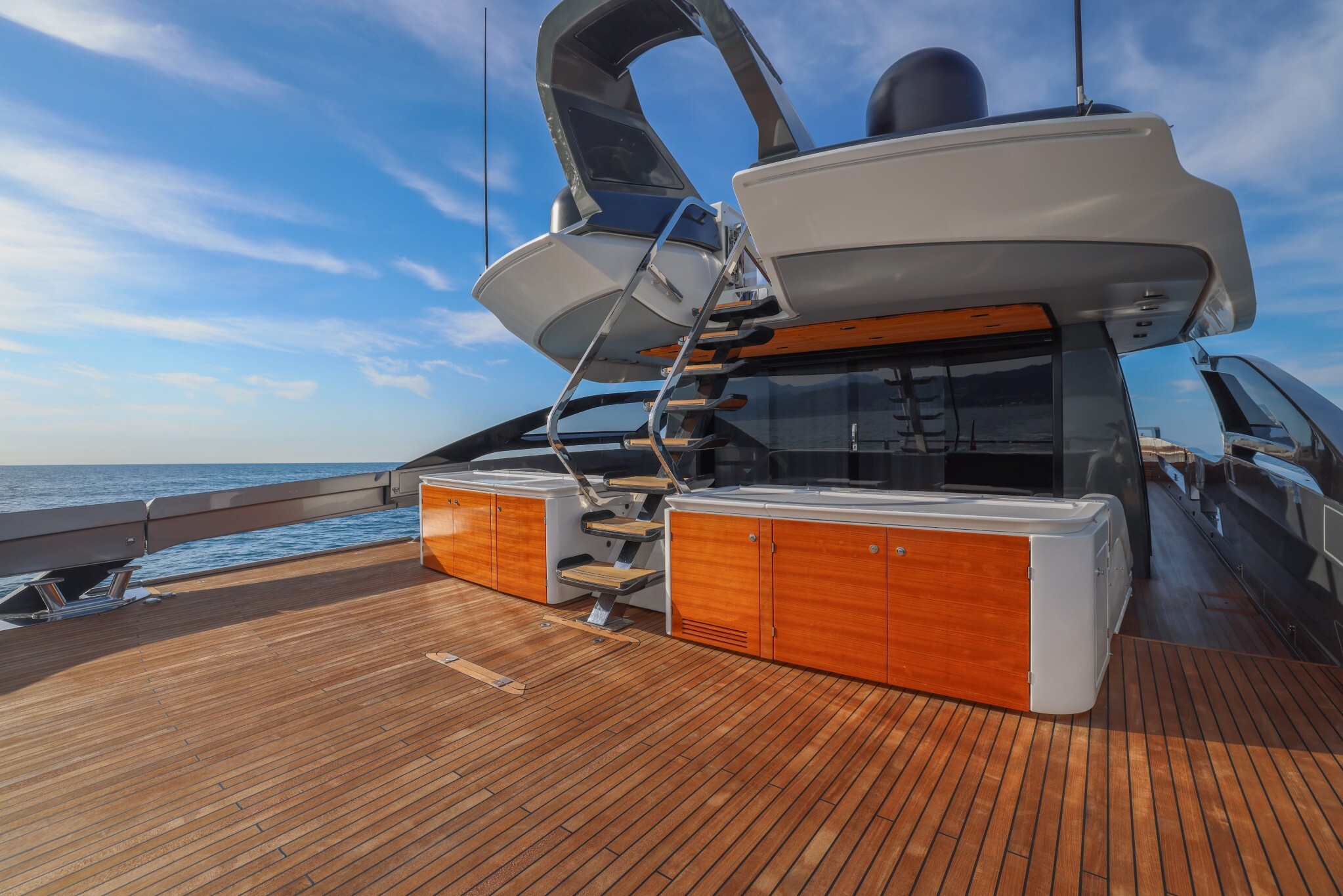 YB motor yacht for Sale by Fraser Yachts, built by AZIMUT