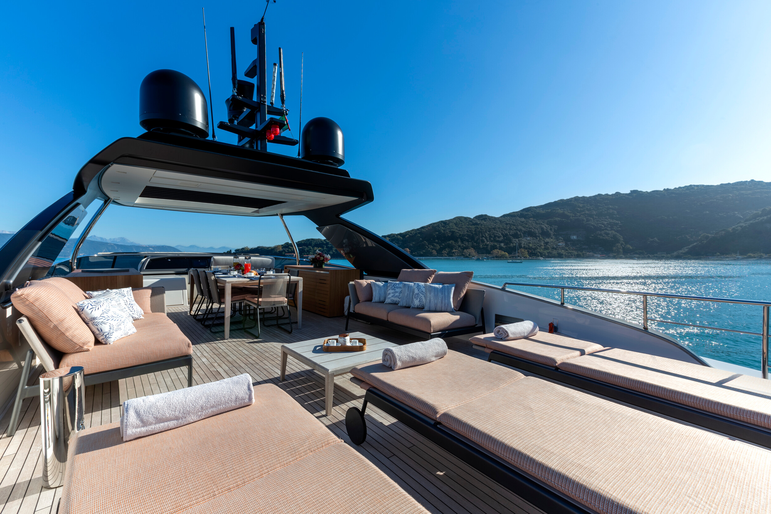 QUEEN MARTINA motor yacht for Sale & Charter by Fraser Yachts, built by SANLORENZO