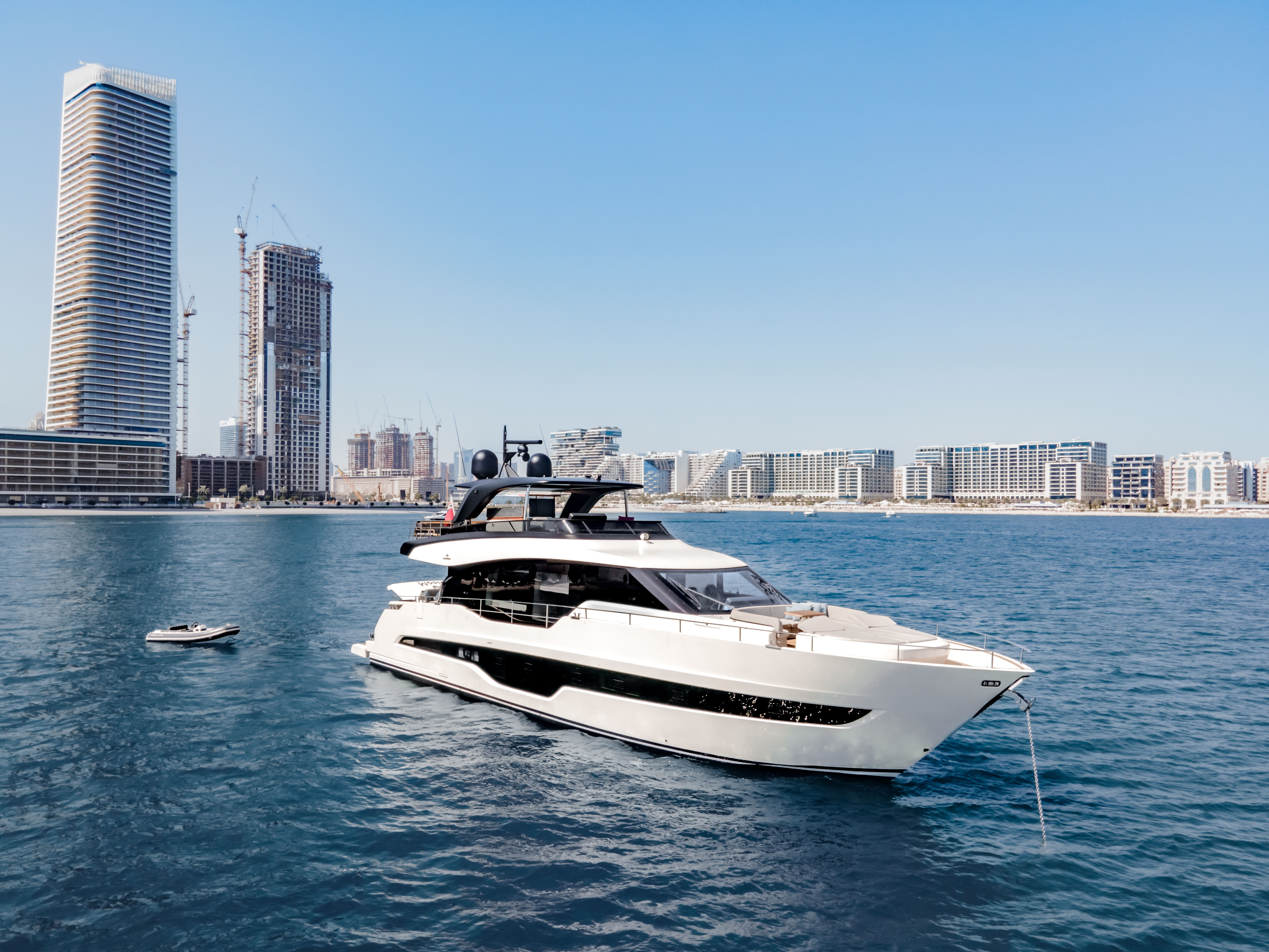 Aboard MOSHE a 76ft (23.26m) luxury motor yacht for Sale available with Fraser Yachts, built by CRANCHI in 2021
