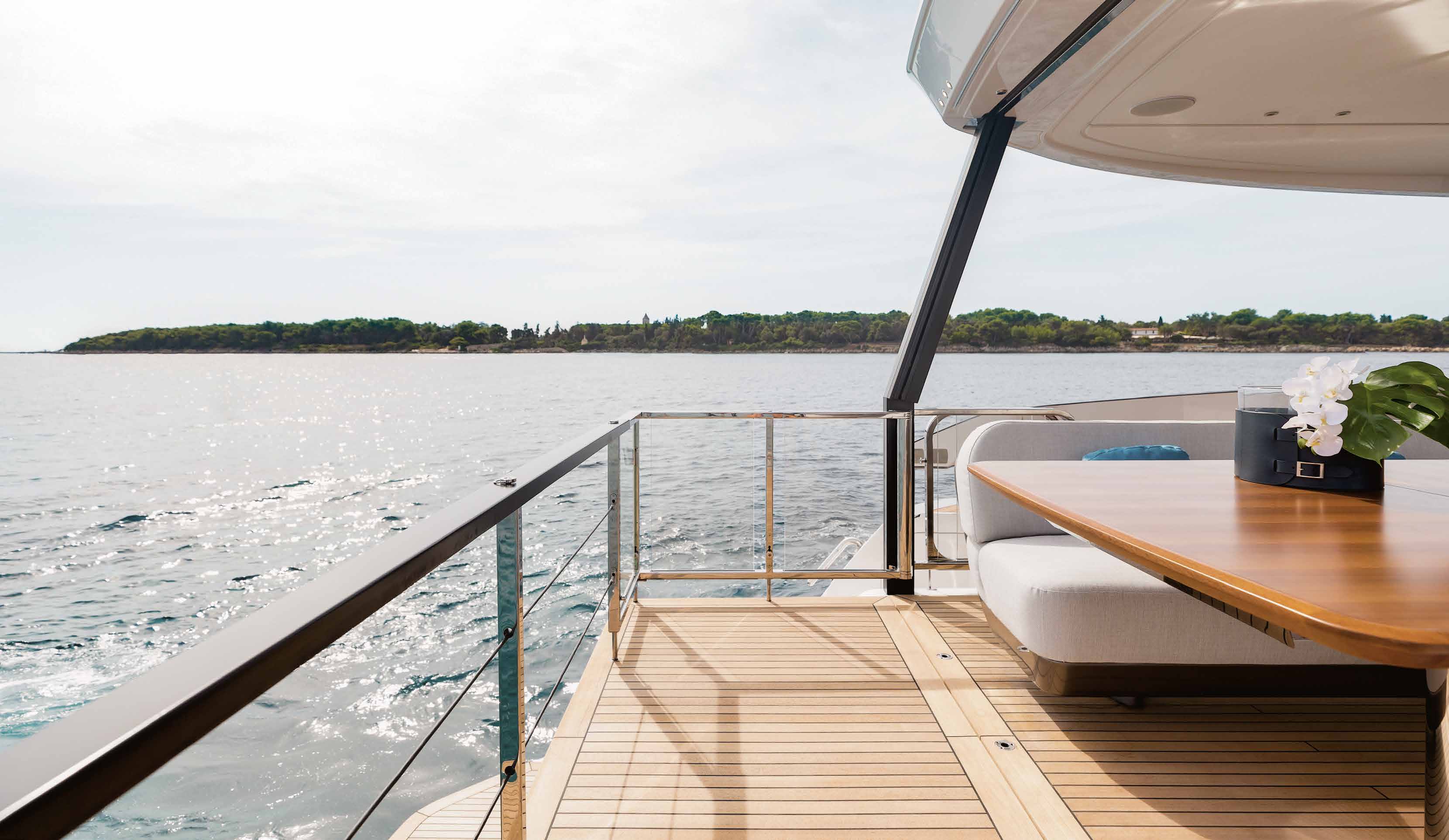 MARYBELLE motor yacht for Sale by Fraser Yachts, built by AZIMUT