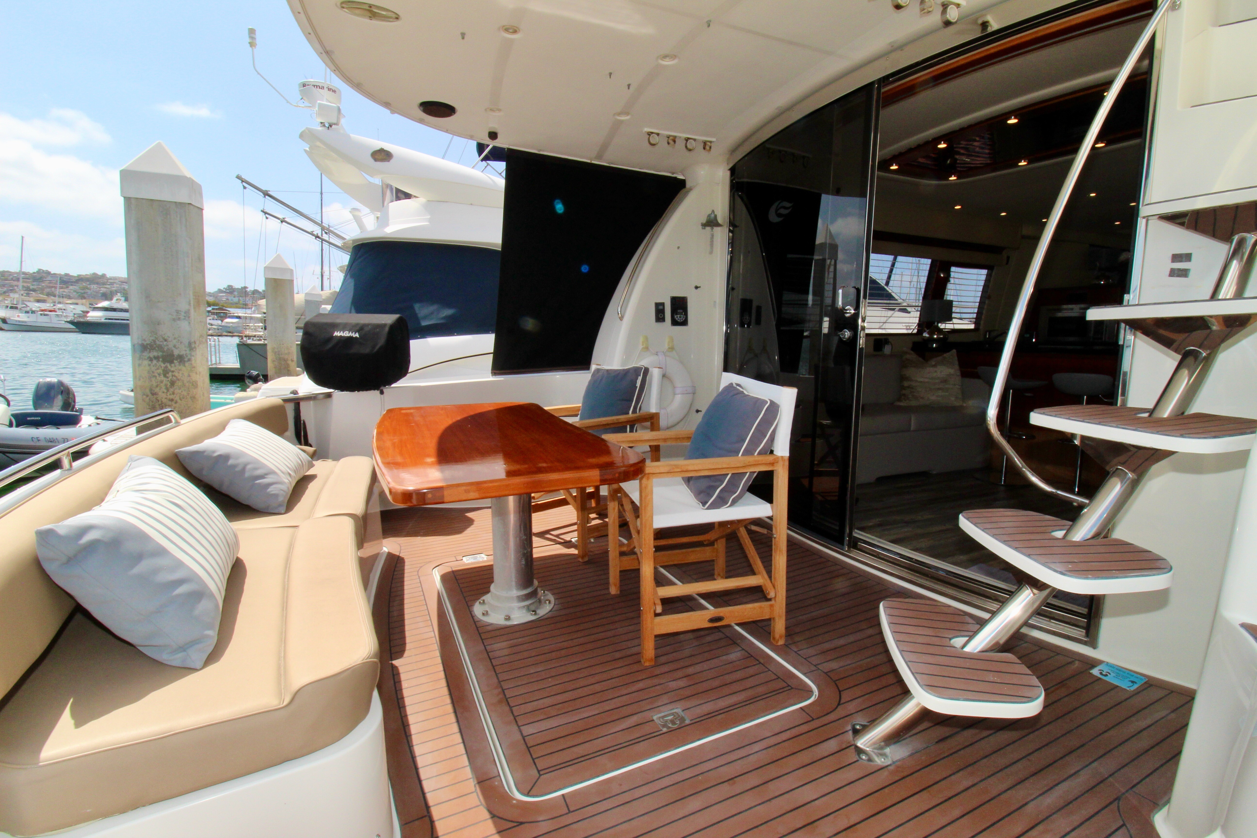 Aboard 19TH HOLE a 56ft (17.07m) luxury motor yacht , built by CARVER in 2004