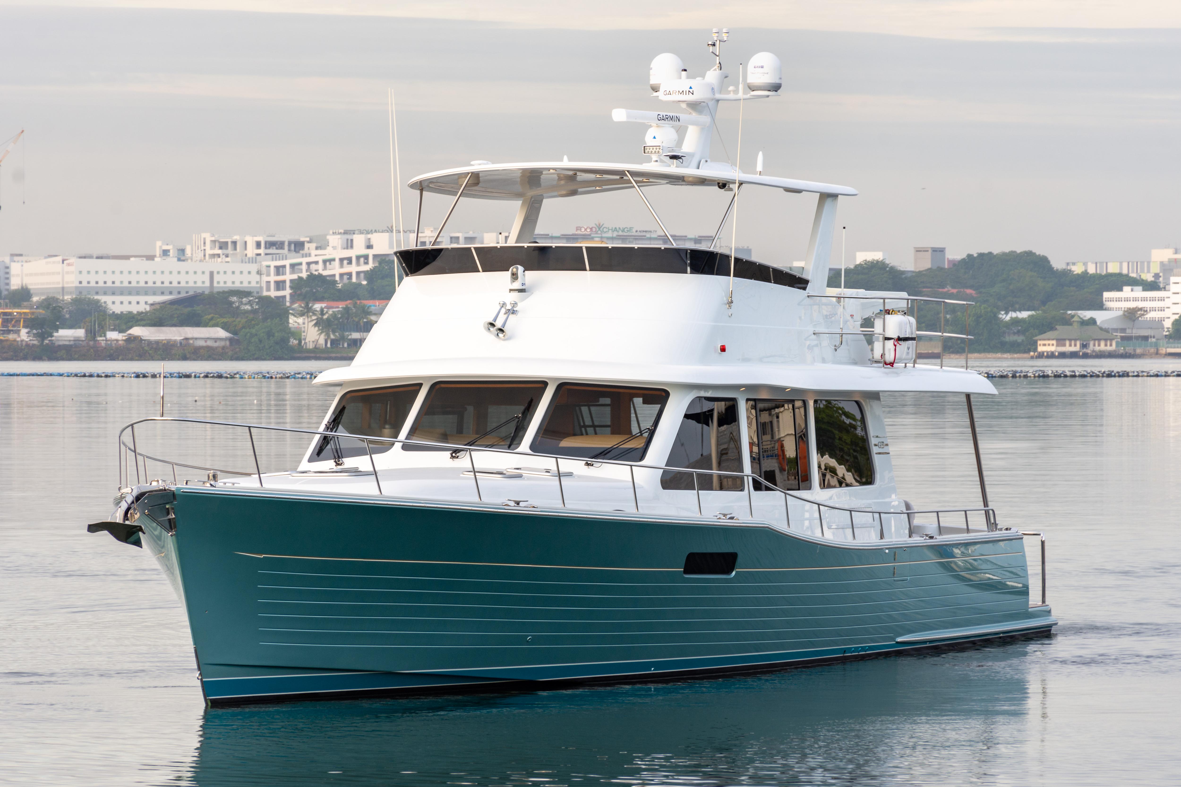 Aboard CYGNUS a 66ft (20.37m) luxury motor yacht for Sale available with Fraser Yachts, built by GRAND BANKS YACHTS in 2021