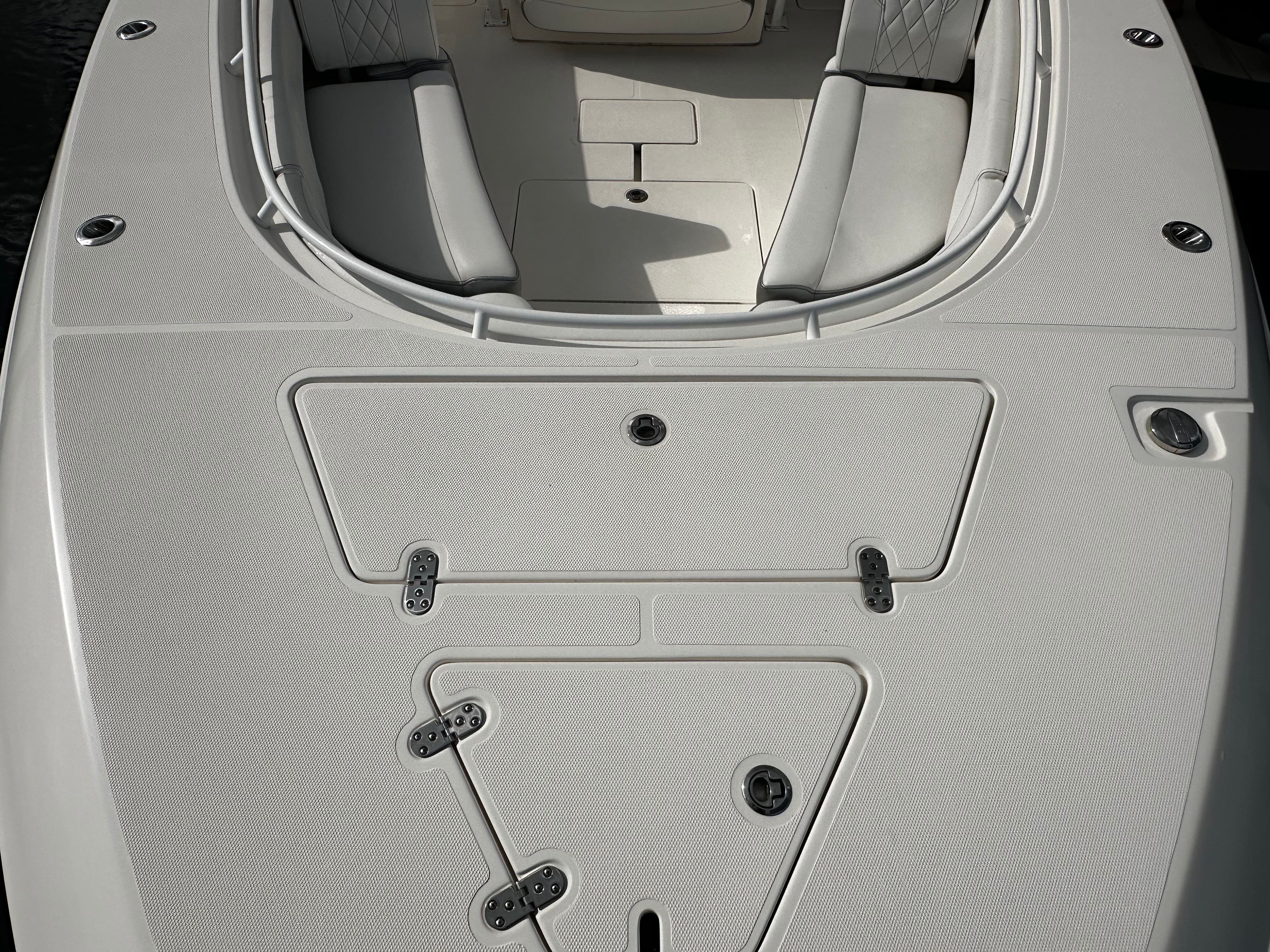 04_Fountain Bow Storage-EIPzn6sI.jpg