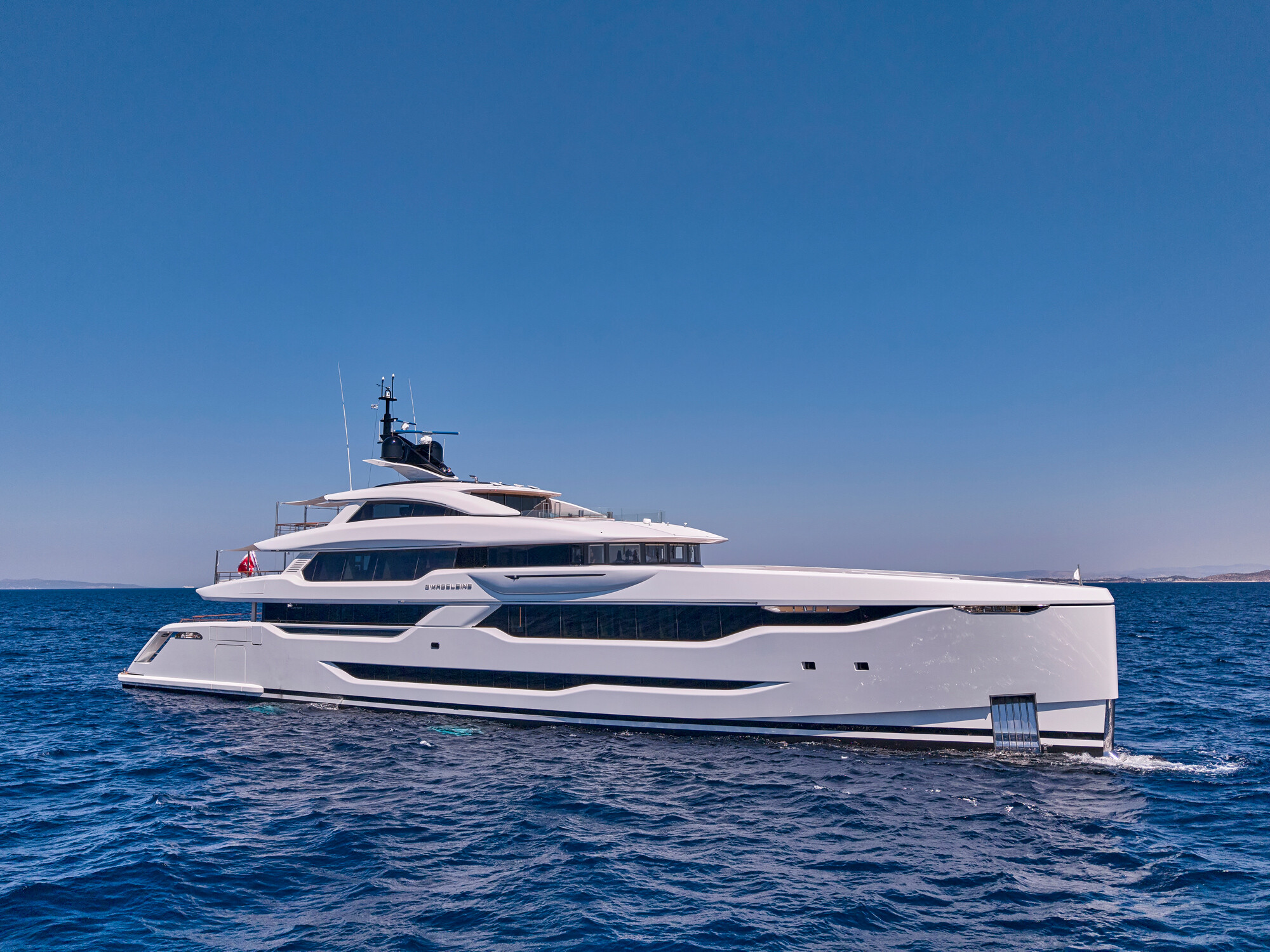 O'MADELEINE motor yacht for Charter by Fraser Yachts, built by GOLDEN YACHTS