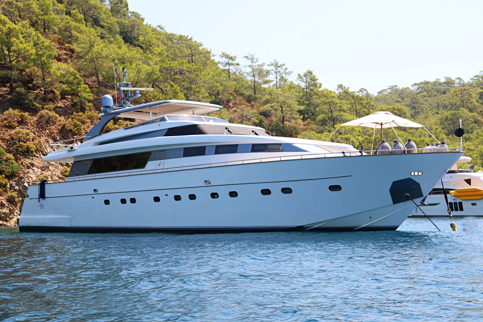 ORIENT STAR motor yacht for Sale by Fraser Yachts, built by SANLORENZO