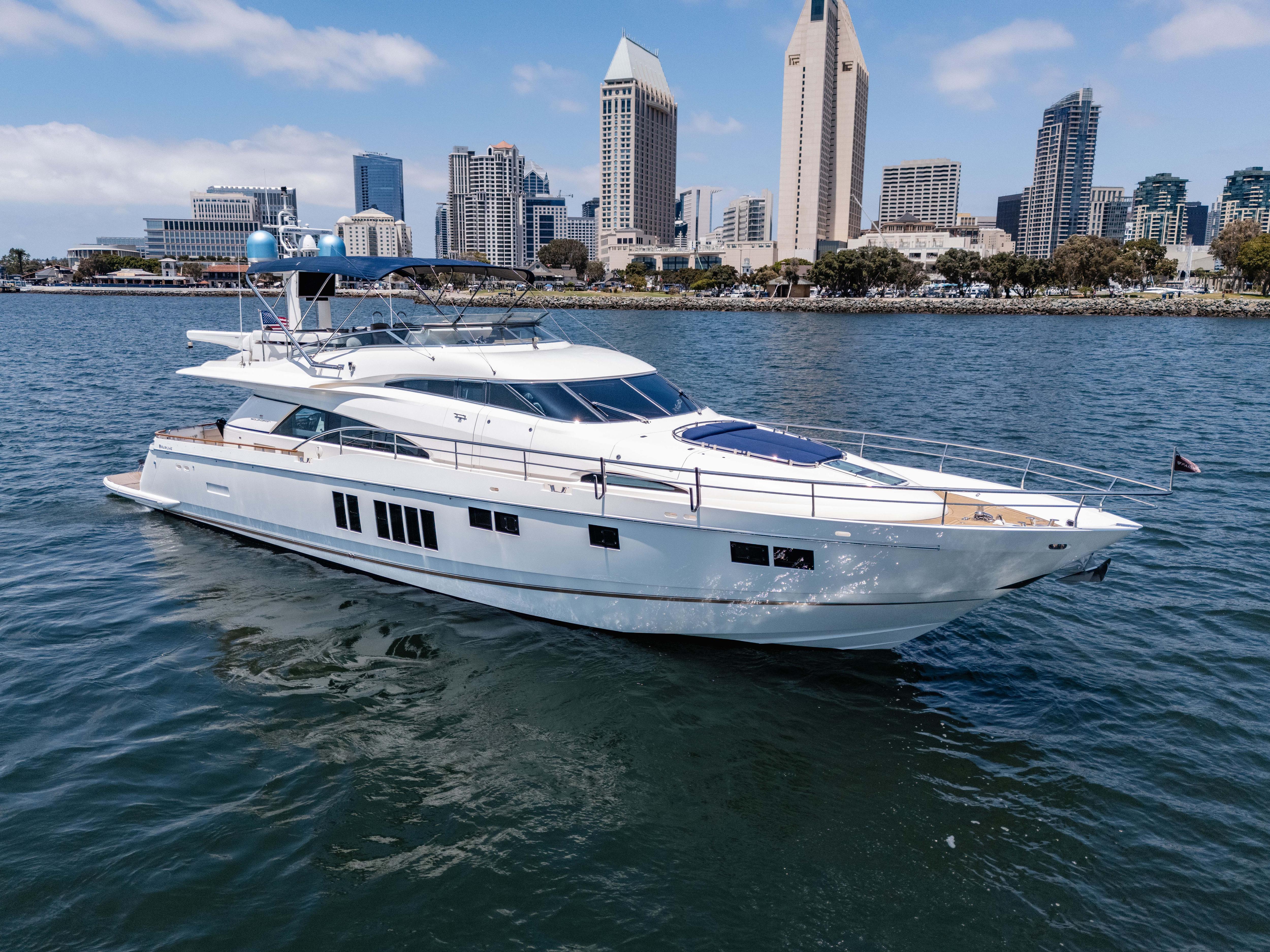 SEA HAMMOCK motor yacht for Sale by Fraser Yachts, built by FAIRLINE YACHTS