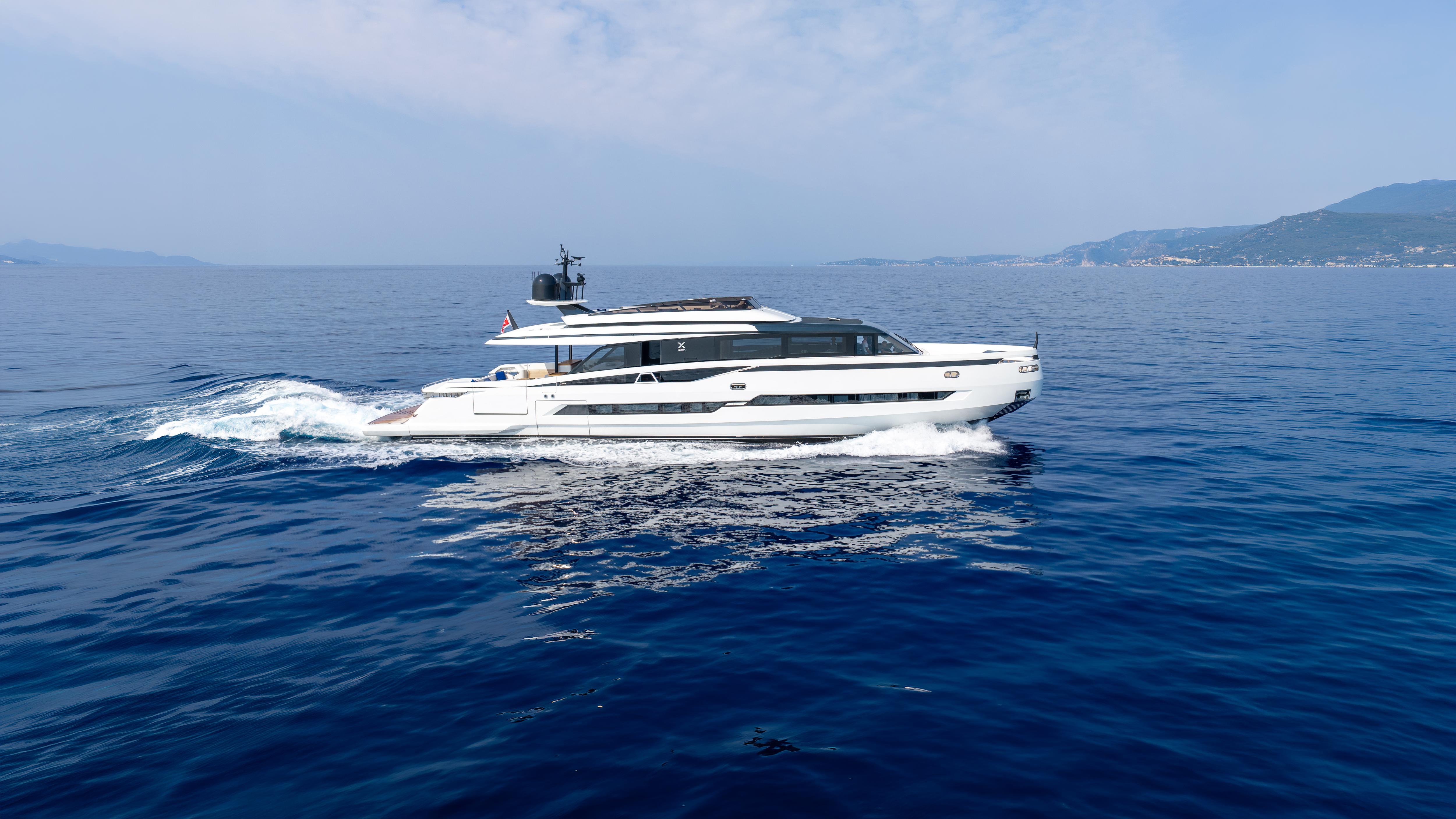 X ONE motor yacht for Sale by Fraser Yachts, built by EXTRA YACHTS
