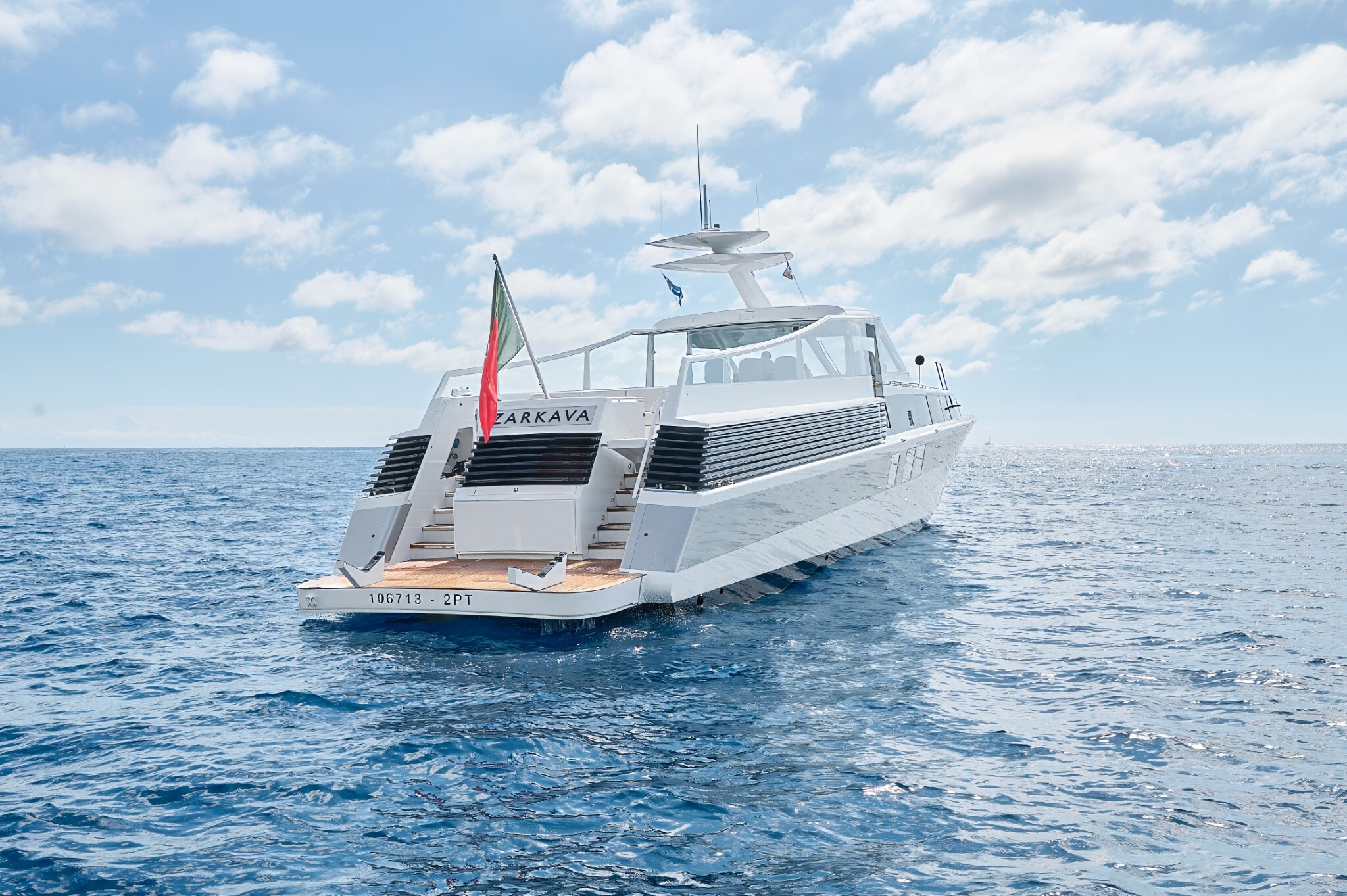 ZARKAVA motor yacht for Sale by Fraser Yachts, built by HODGDON YACHTS