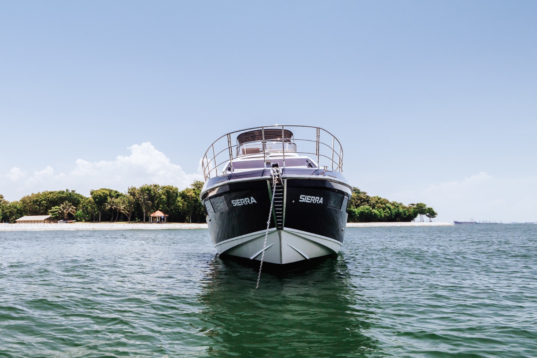 SIERRA motor yacht for Sale by Fraser Yachts, built by AZIMUT I BENETTI S.P.A.