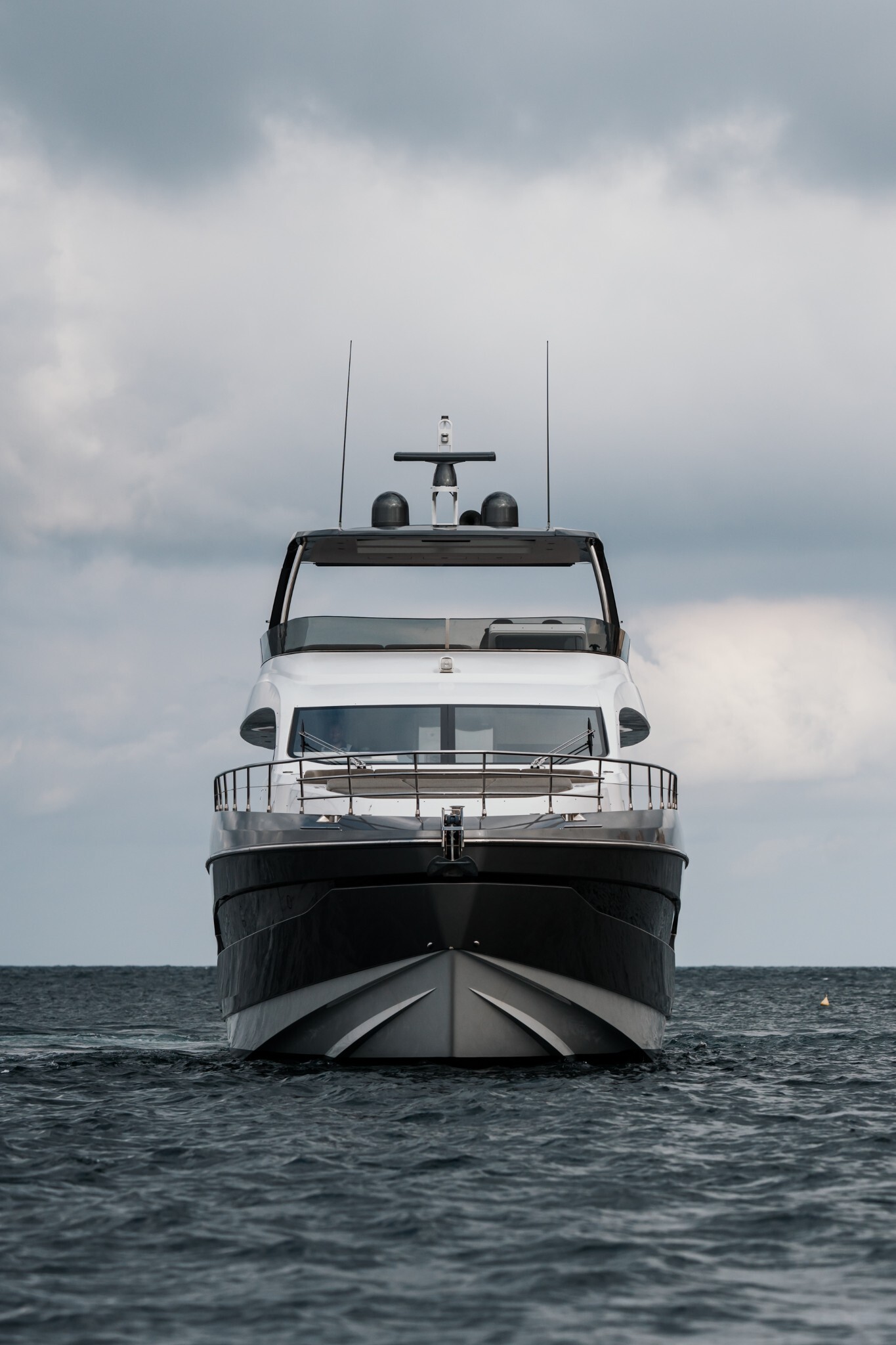 A-FORCE motor yacht for Sale by Fraser Yachts, built by AZIMUT