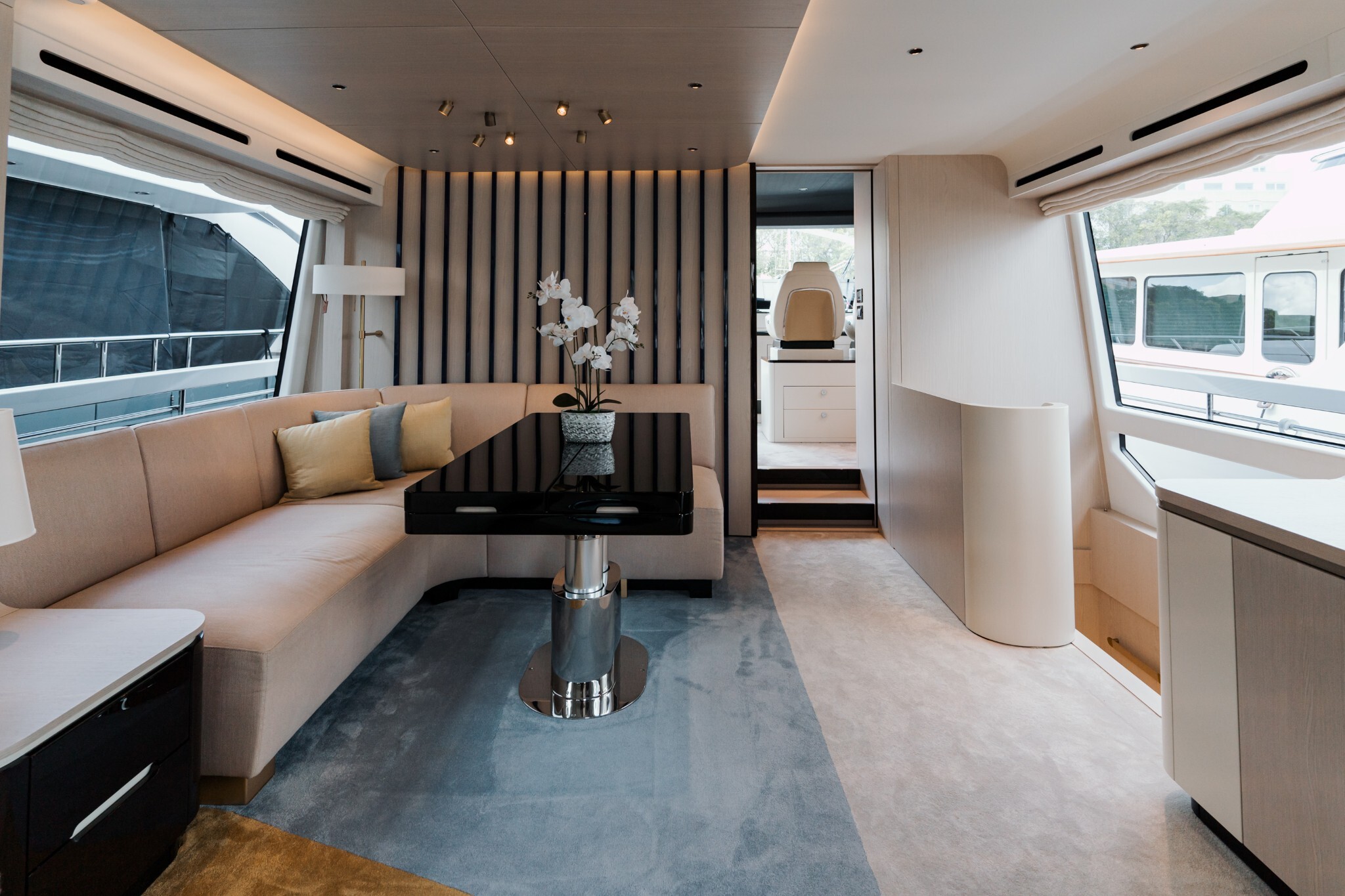 A-FORCE motor yacht for Sale by Fraser Yachts, built by AZIMUT