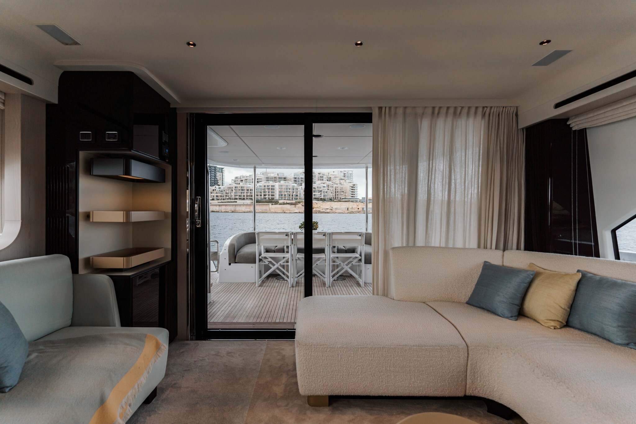 A-FORCE motor yacht for Sale by Fraser Yachts, built by AZIMUT