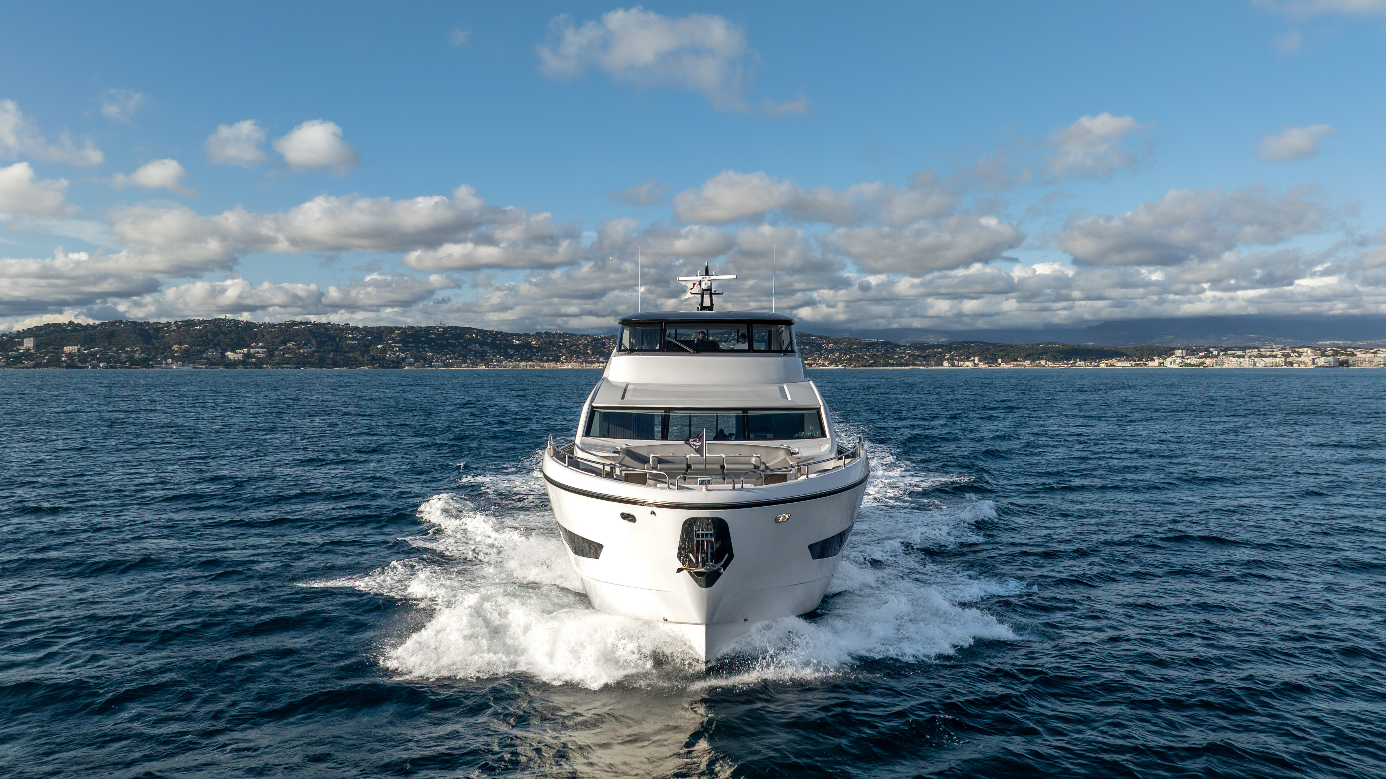 AURELIUS motor yacht for Sale by Fraser Yachts, built by SUNSEEKER