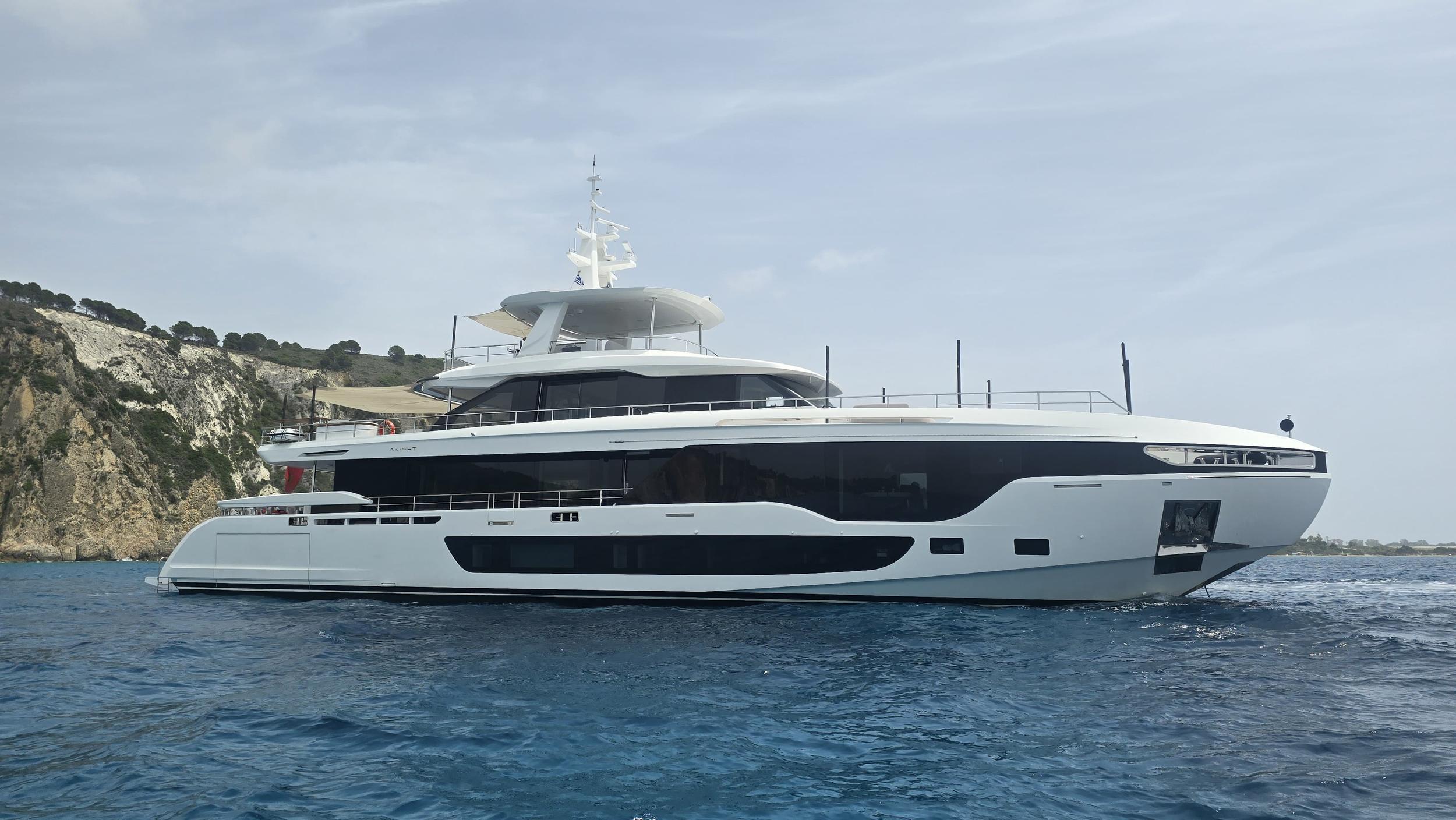 ABIE_01_Main Running_WhatsApp Image 2025-12-22 at 15-MVhKD4wV.jpeg