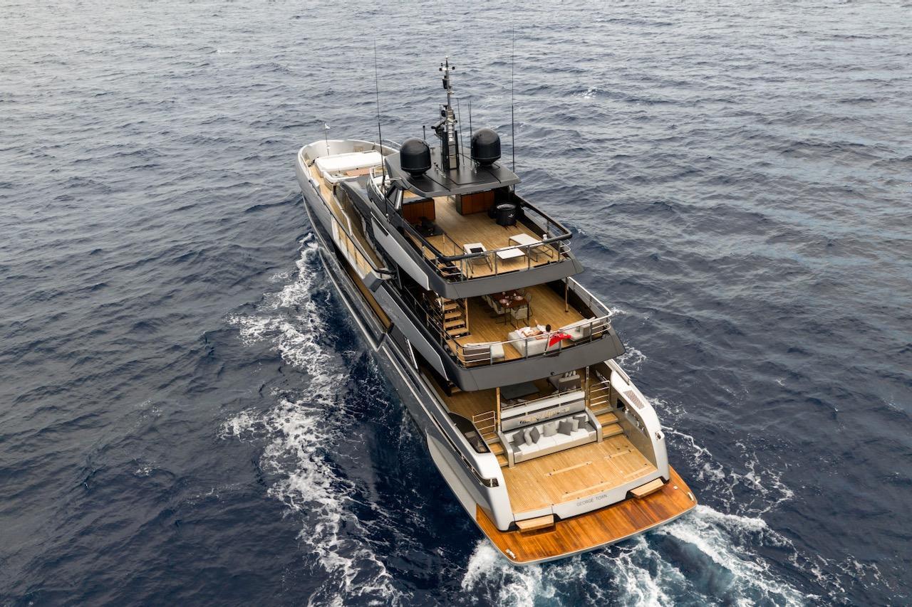 TASTY WAVES-2-xHYFICX6.jpg