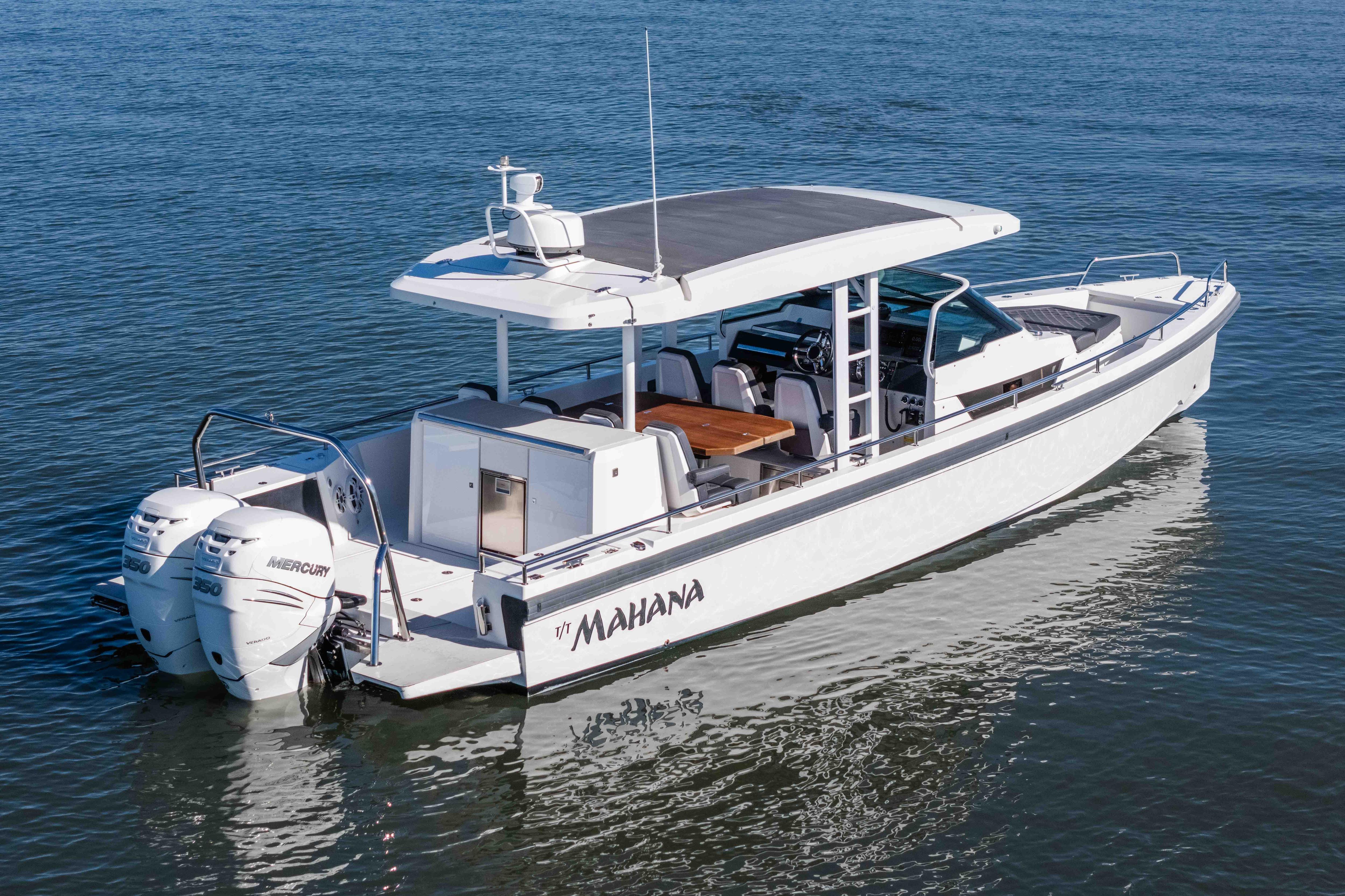 MINI MAHANA sailing yacht for Sale by Fraser Yachts, built by AXOPAR BOATS